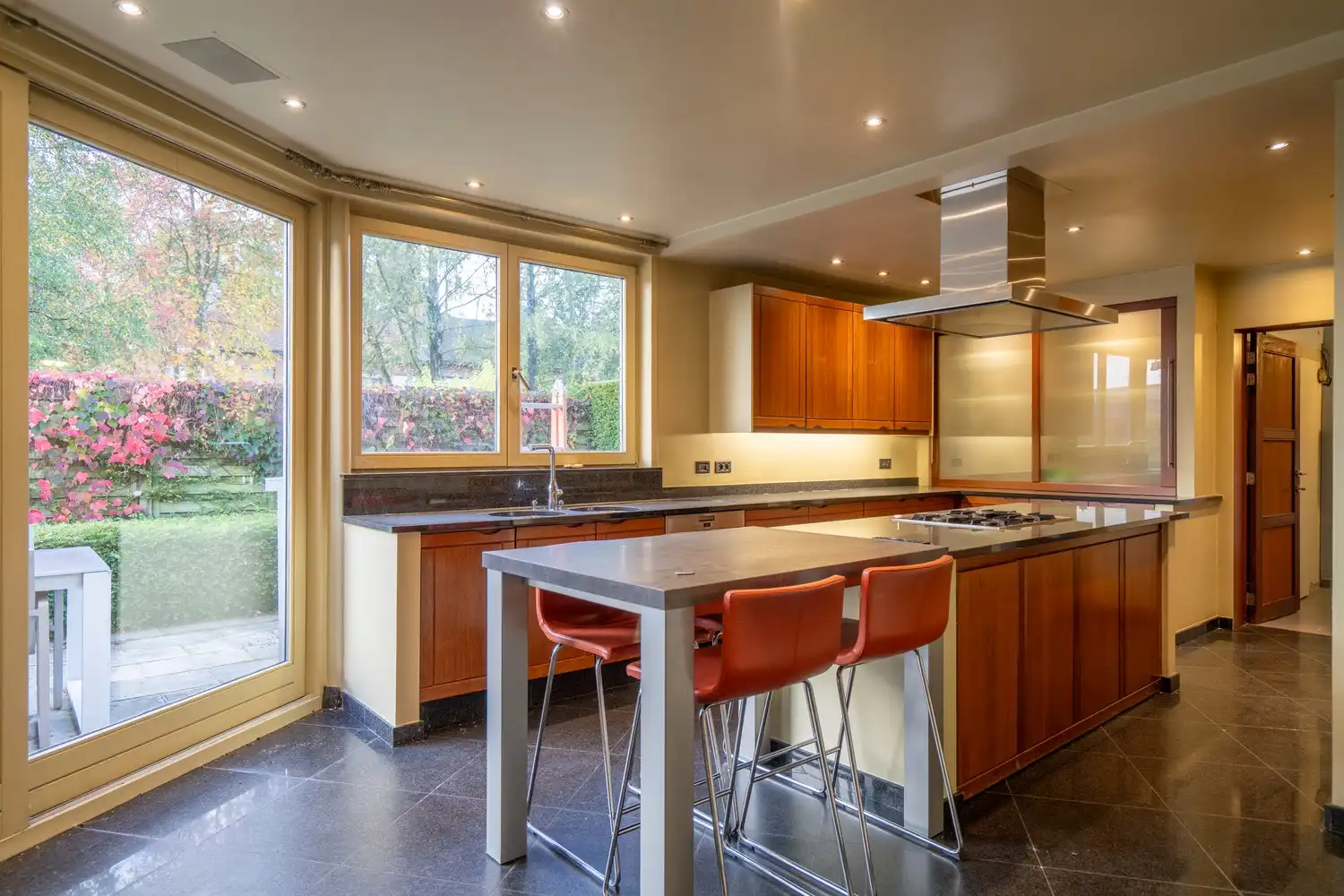 Hoofdfoto van de publicatie: Wat een pand in Kuurne!