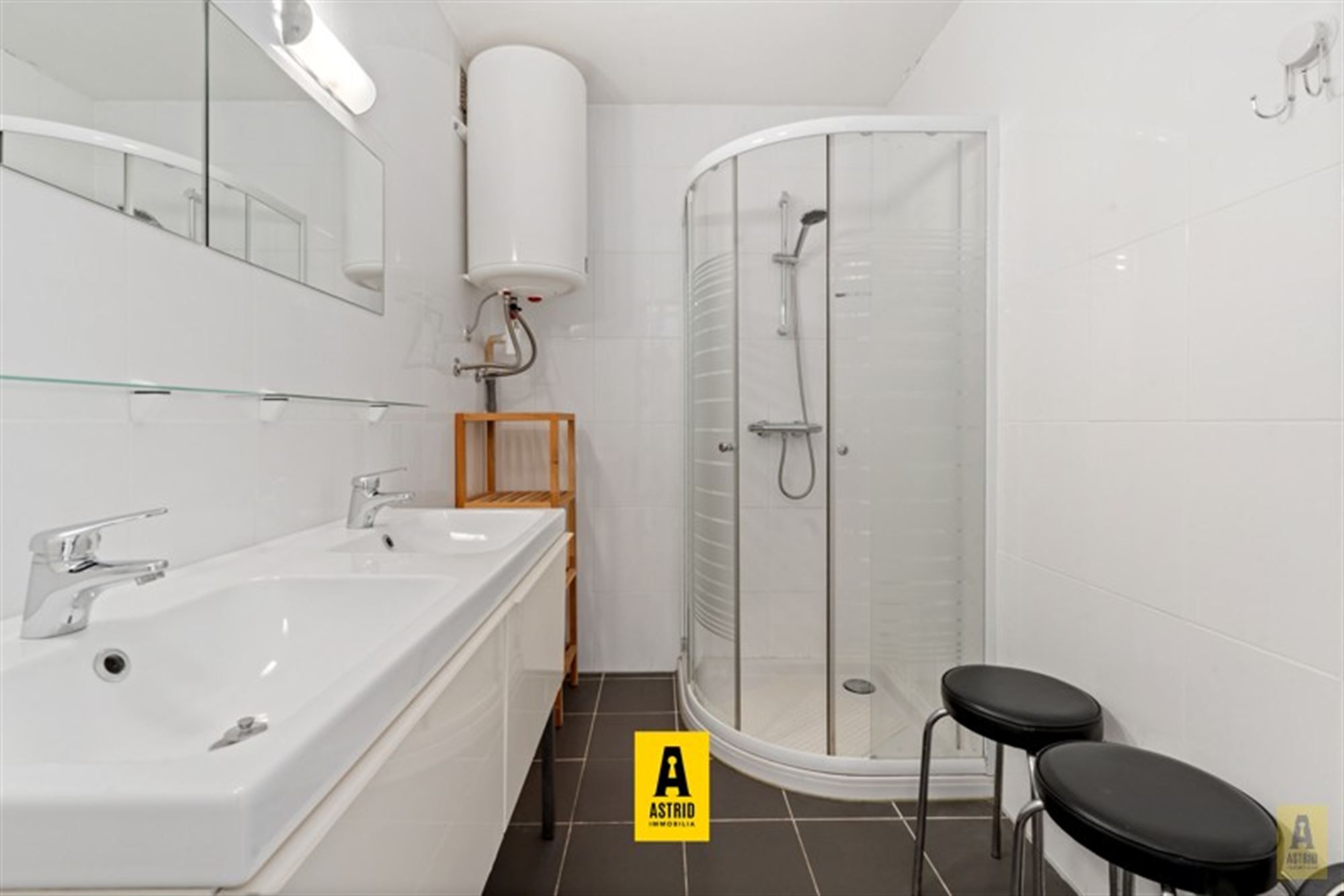 Zonnig appartement met open zichten vlakbij strand! foto 11