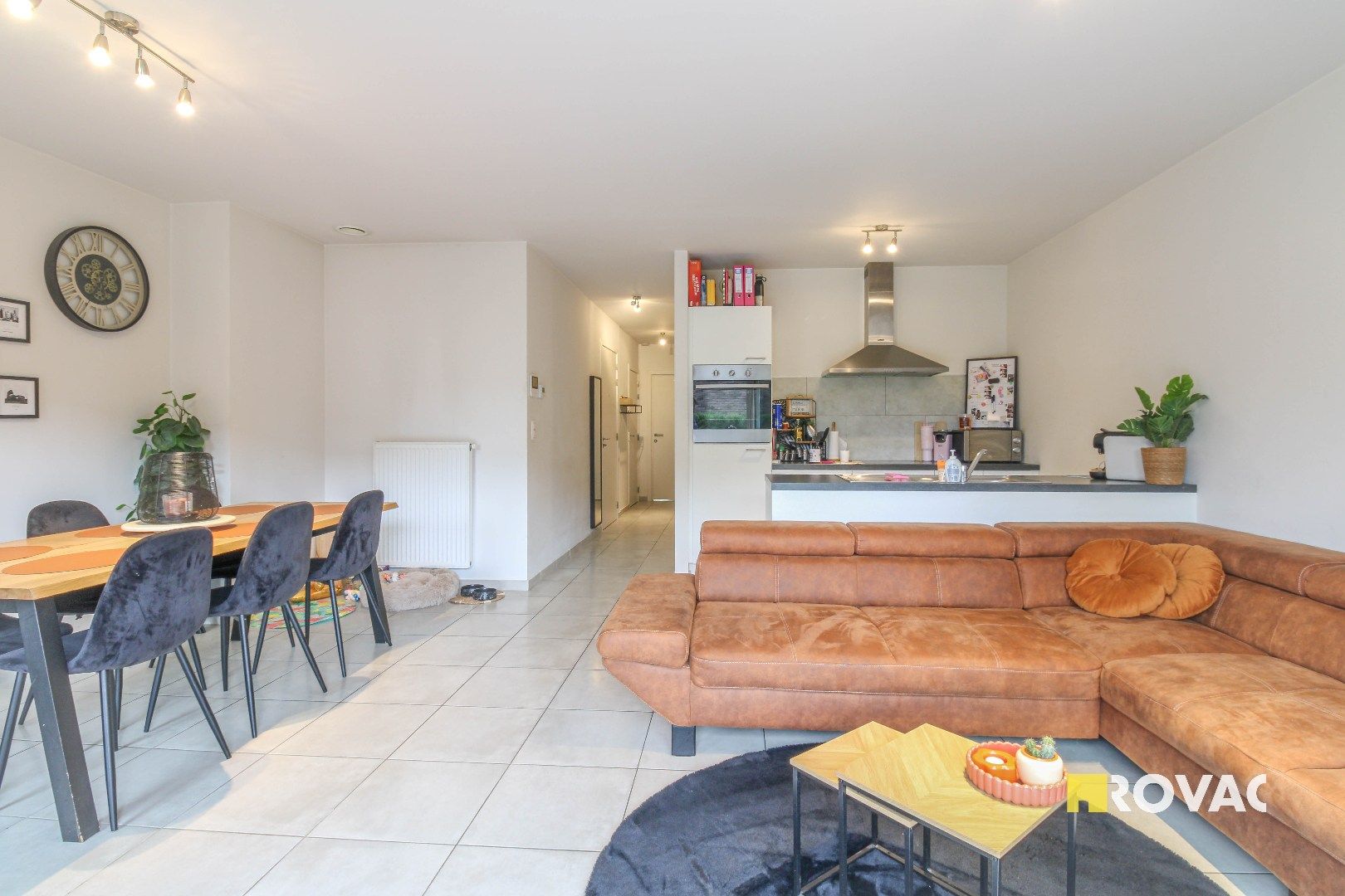 Gelijkvloers nieuwbouwappartement met tuin en garage! foto 4