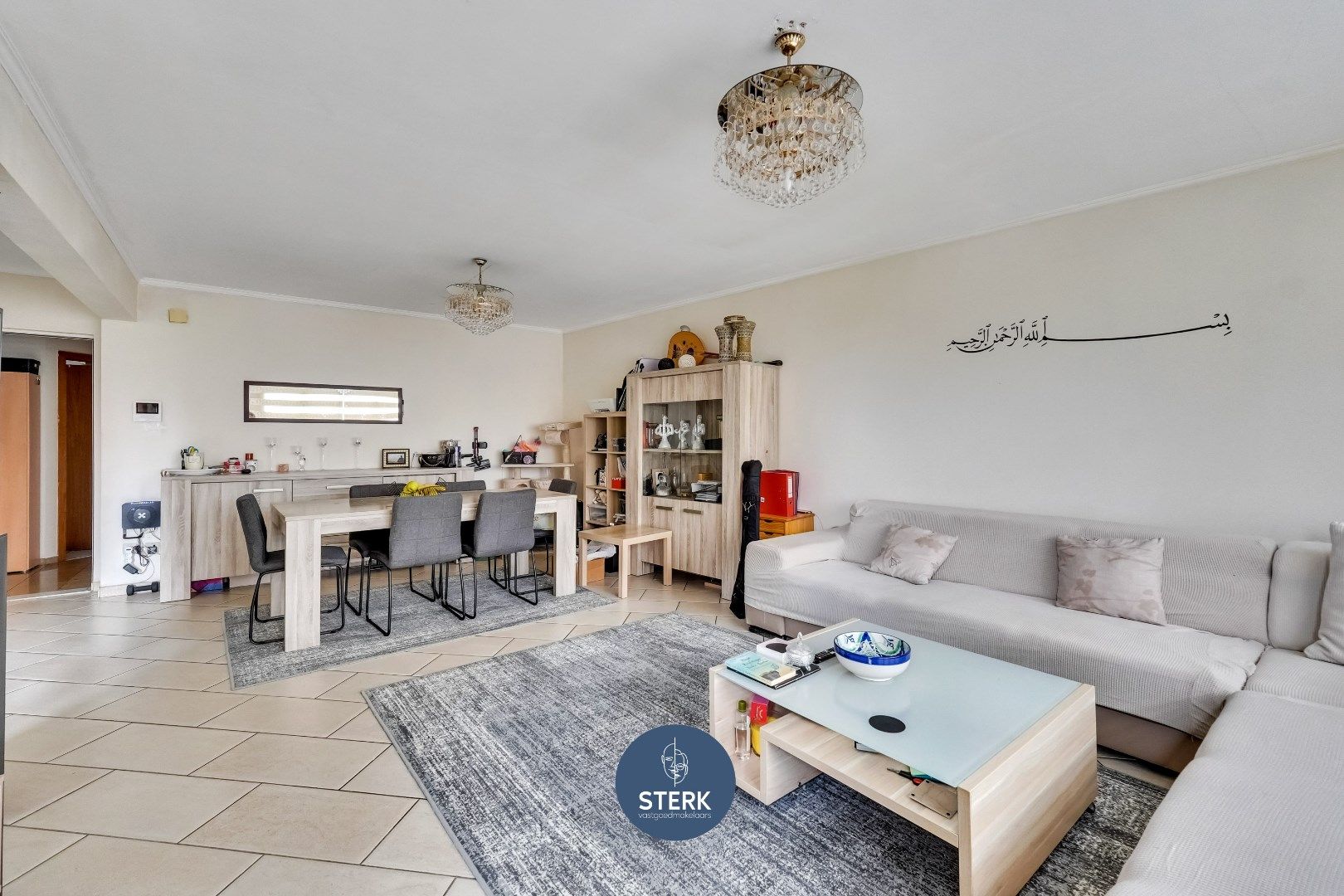 VERHUURD APPARTEMENT MET EPC LABEL B IN CENTRUM LANAKEN !  foto 5