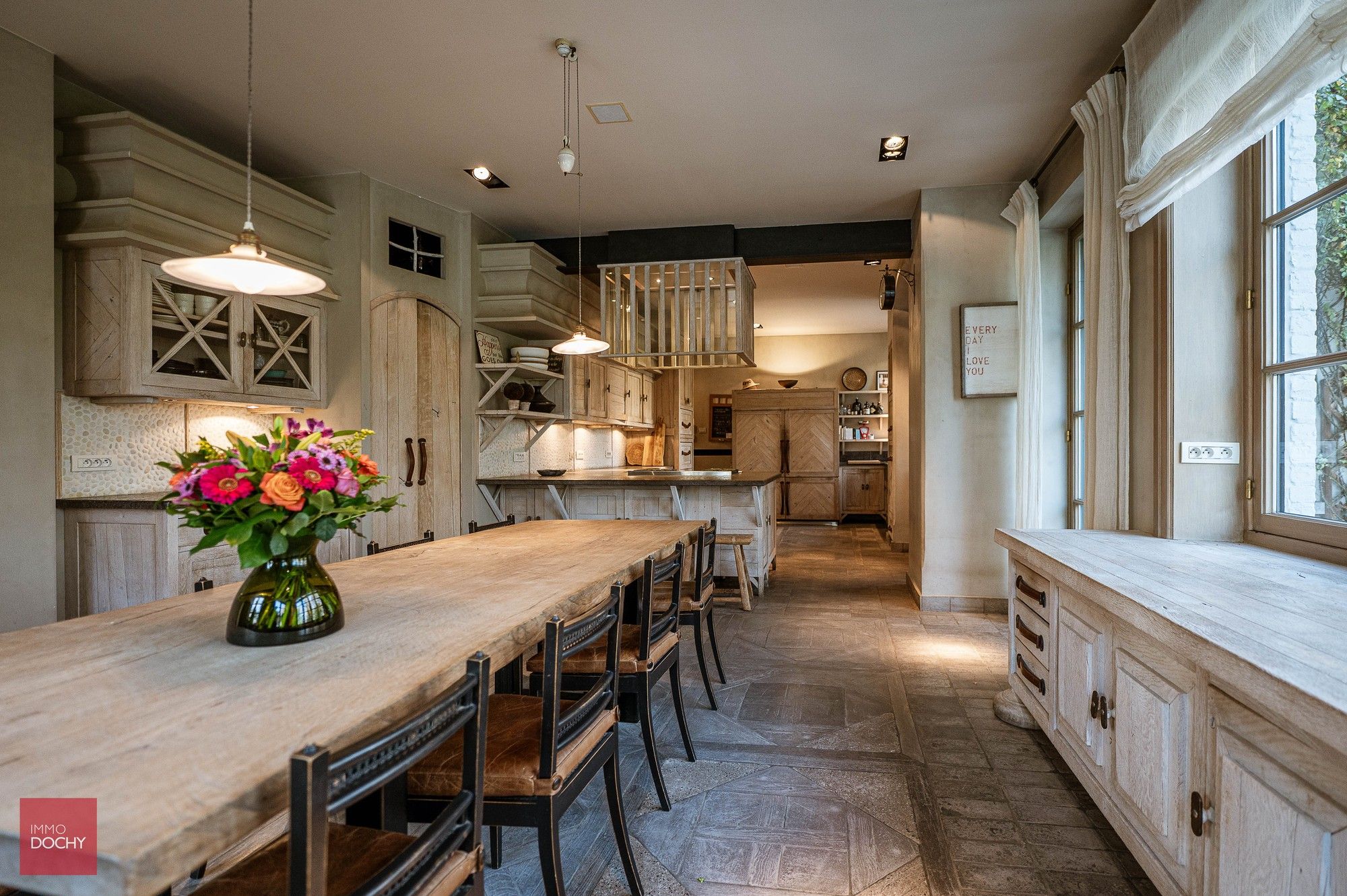 Instapklaar villa-landhuis in landelijke omgeving (arch. Lionel Jadot) foto 8