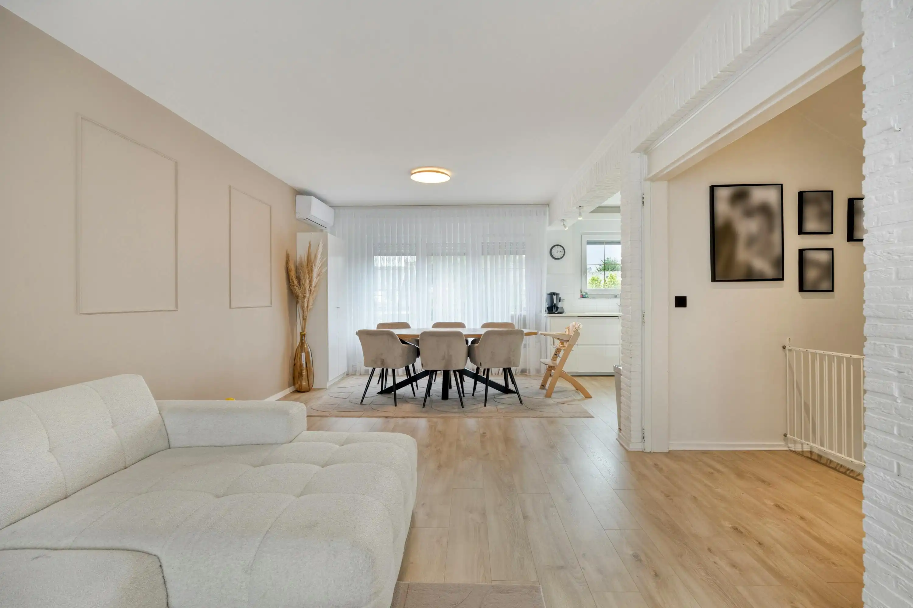 Huis met 3 slaapkamers te koop in de Vogeltjeswijk te Hoboken foto 3