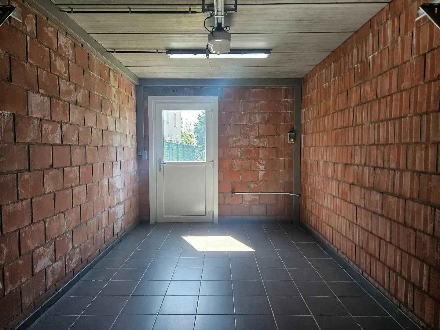 Duplexappartement met 2 slaapkamers en ruim terras in Geel-Punt! foto 24