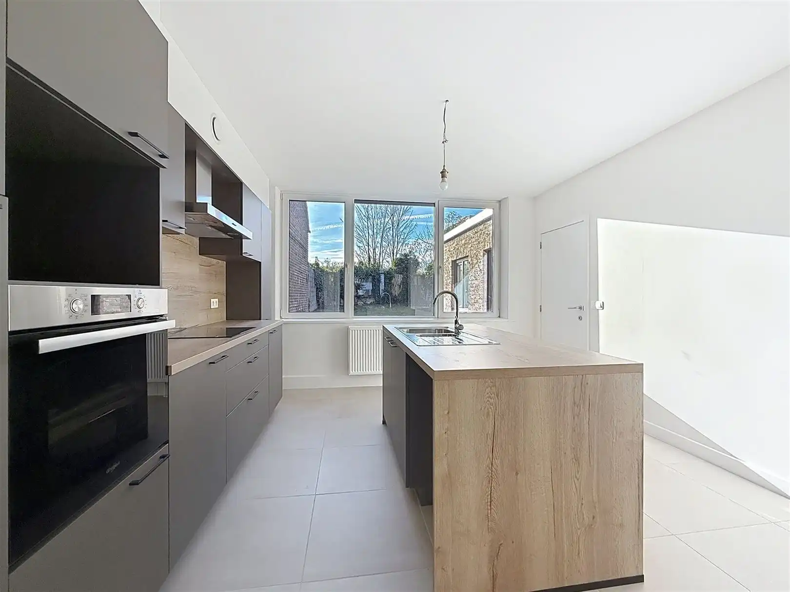 Gerenoveerde stadswoning, 4 slpks, tuin, terras, 2a 43ca foto 12