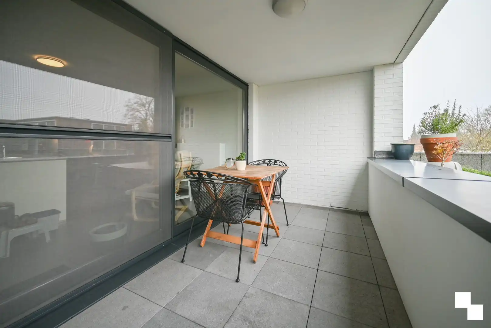 Lichtrijk tweeslaapkamer appartement te hartje Izegem foto 18