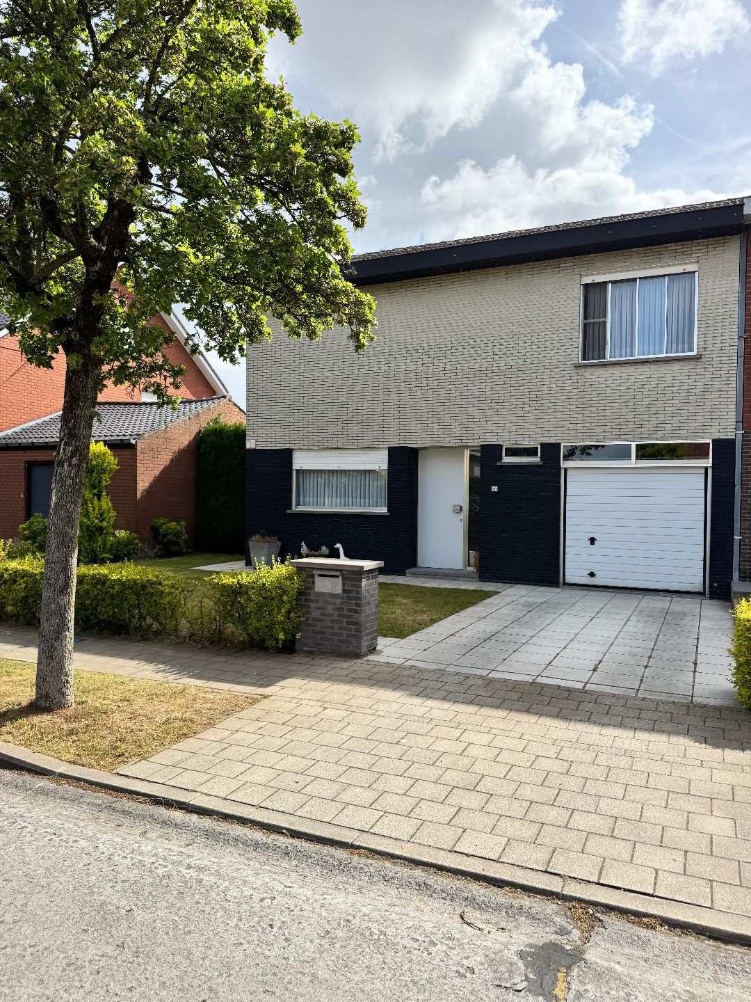 Woning met 4 slaapkamers en garage  foto 2