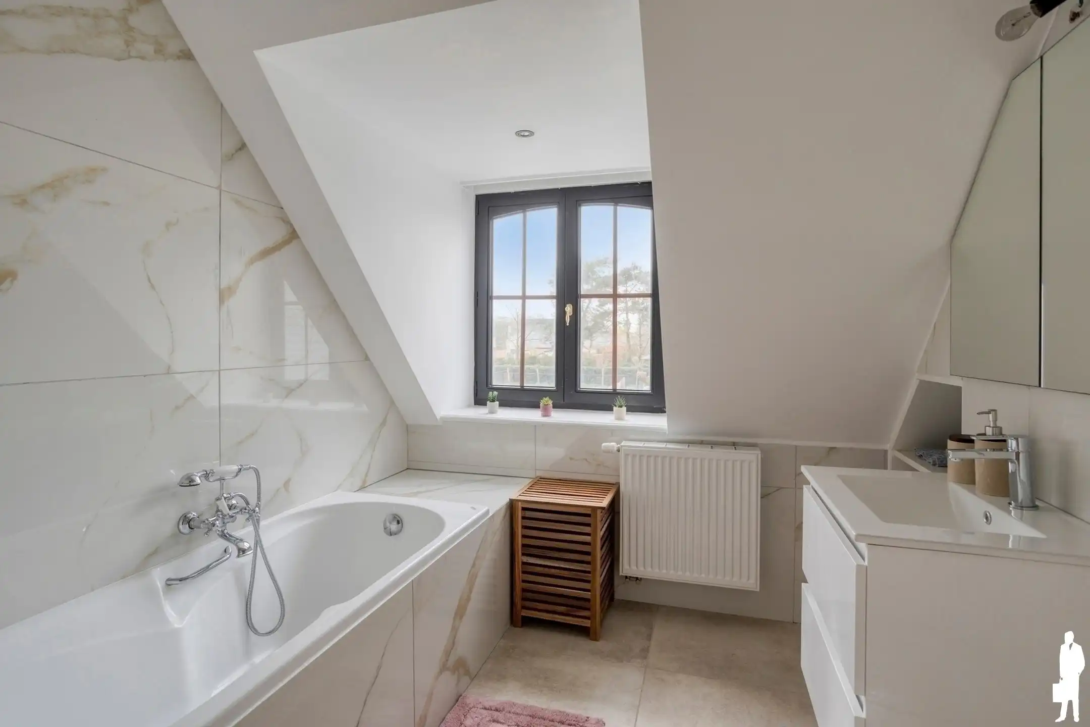 Uitzonderlijk ruime charmante villa op 2451m² foto 15