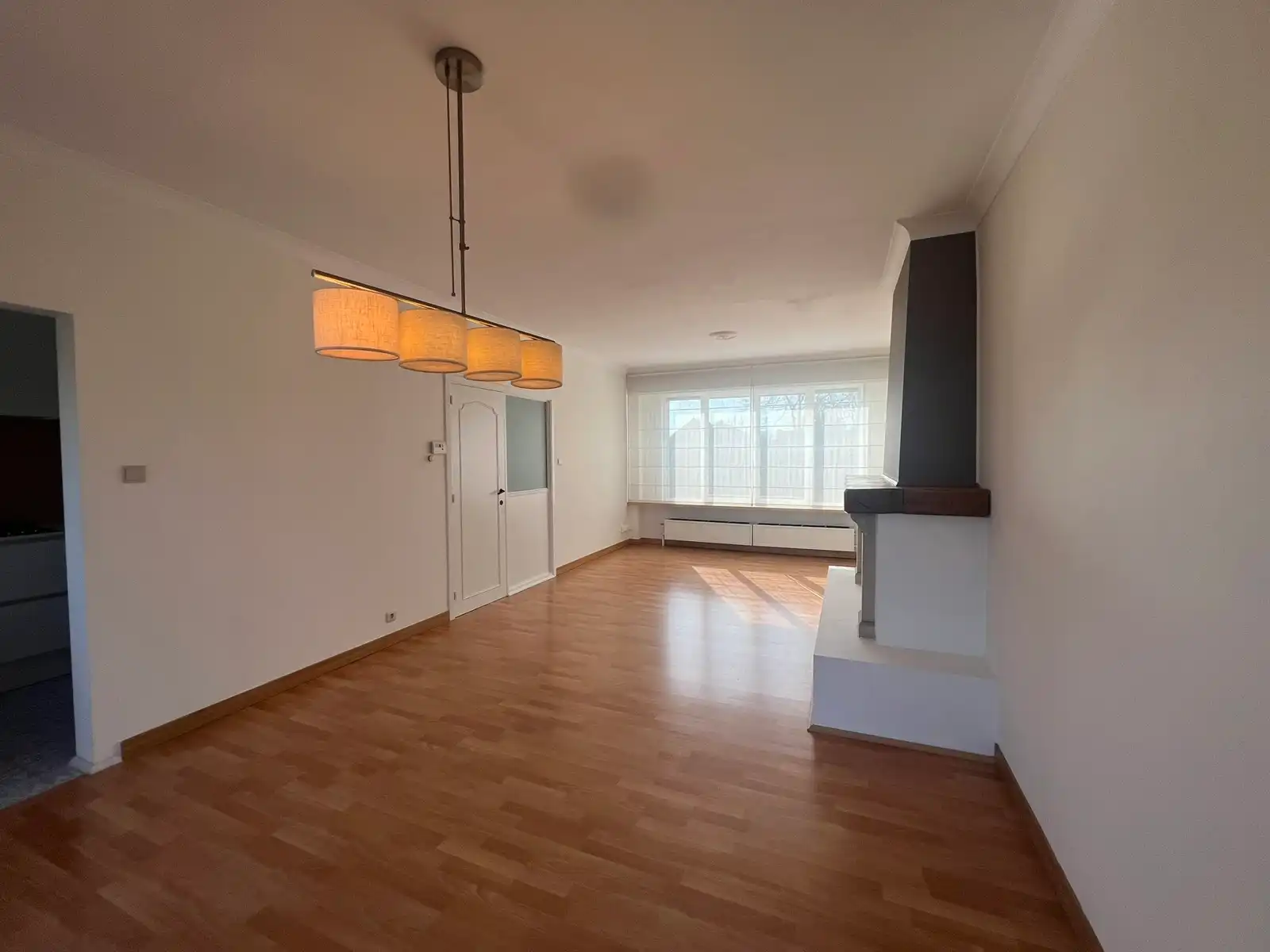 Gunstig gelegen bel-etagewoning met 3 SLP, 2 BK en tuin. foto 2