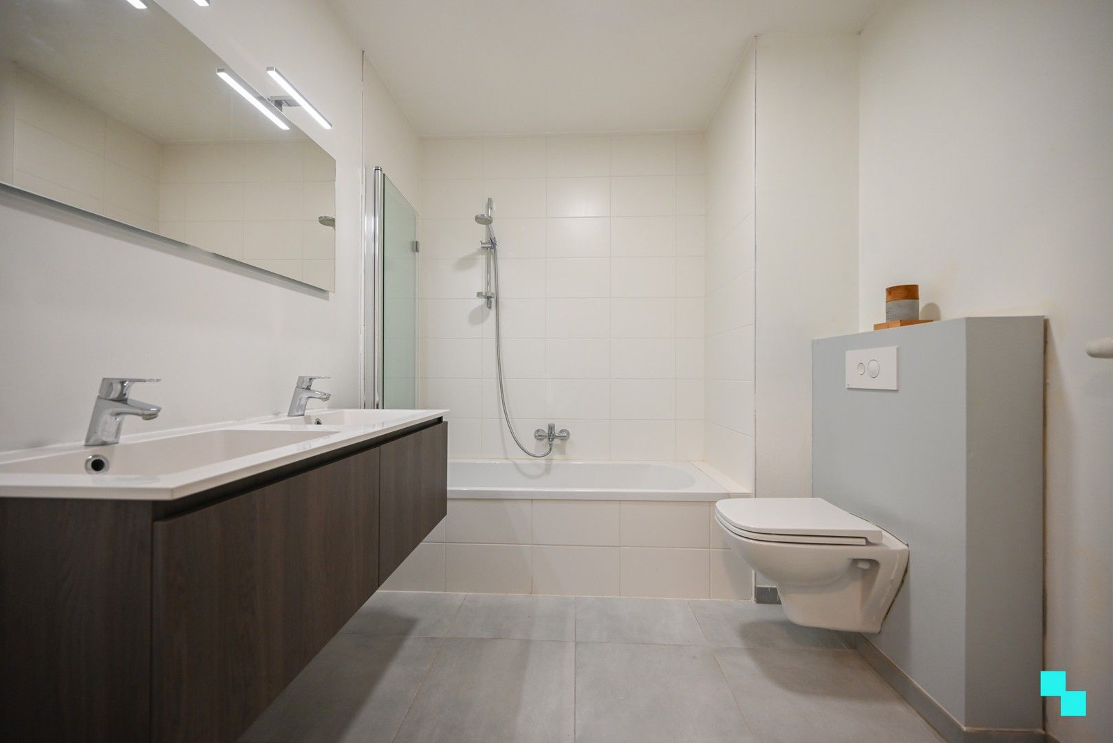 Recente, instapklare woning met mogelijkheid tot garage te Emelgem foto 23