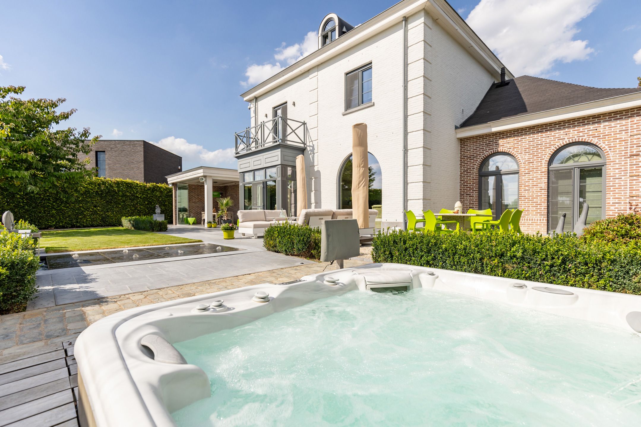 SINT-TRUIDEN Luxueuze villa met alle comfort op +/- 31a foto 21