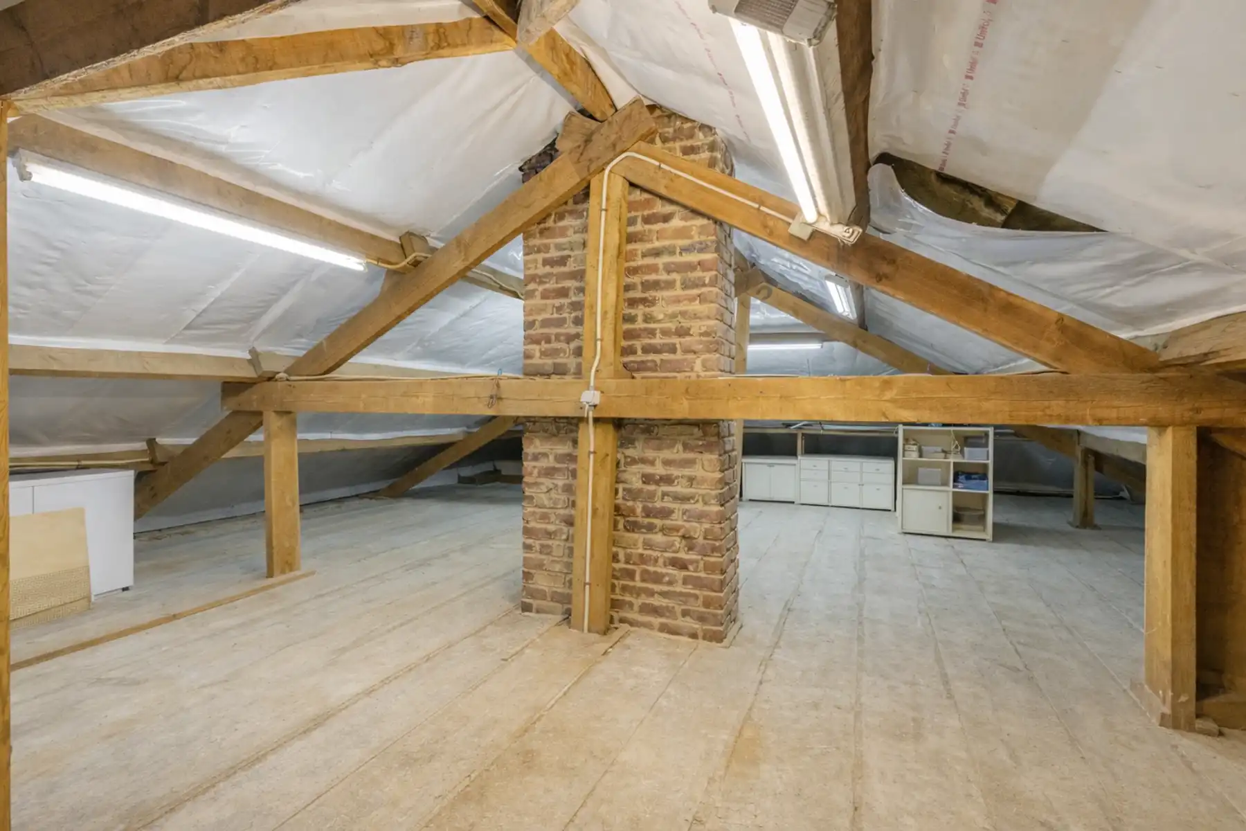 Charmante bungalow ruim perceel foto 22