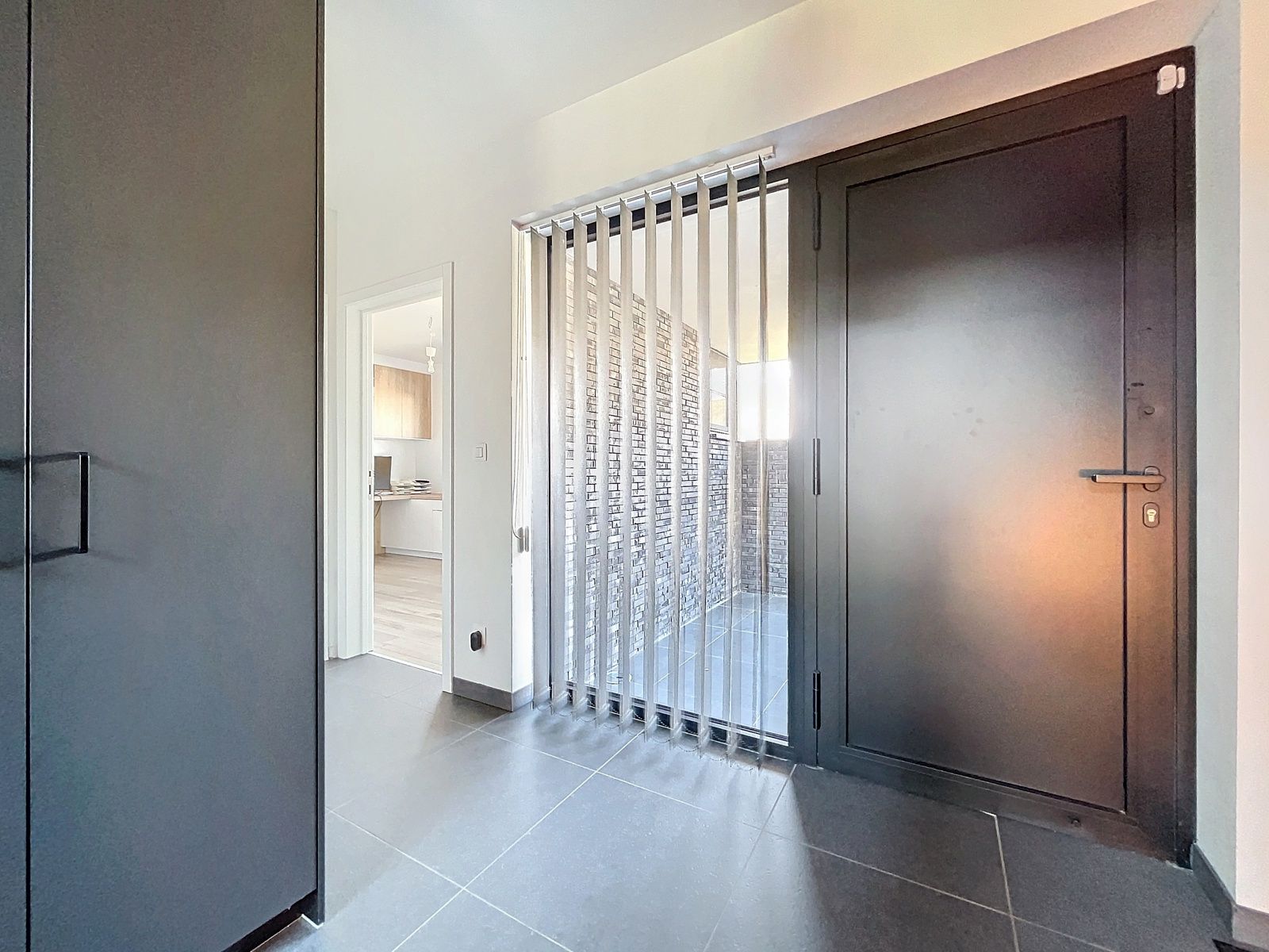 Instapklare zuinige moderne woning van 2018 foto 3