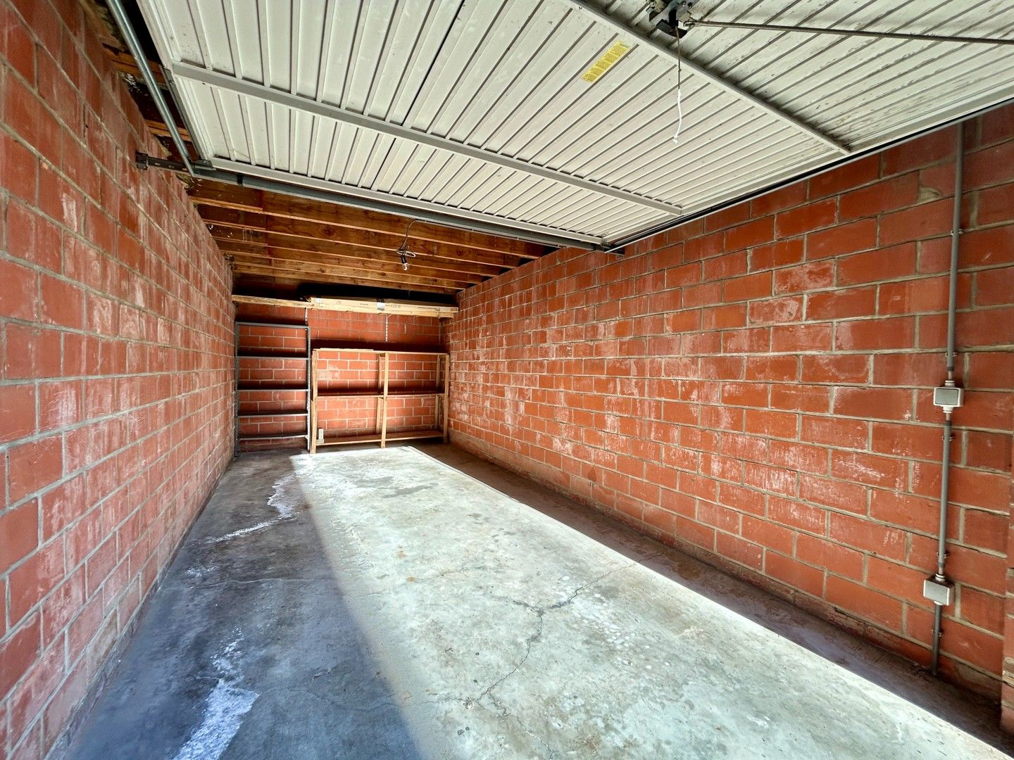 Instapklaar 2-slaapkamerappartement te centrum Tielt! foto 15