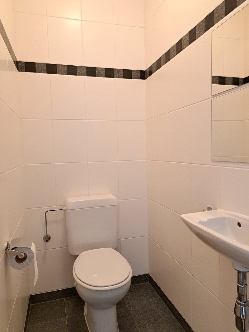Stijlvol duplex appartement te Kermt foto 21