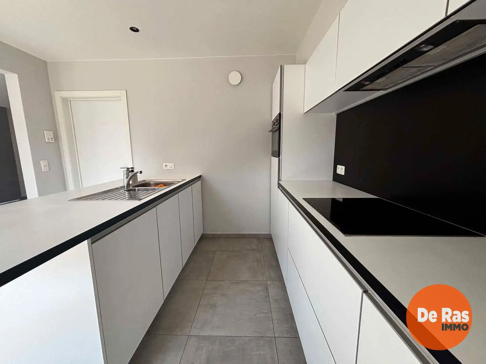 WETTEREN - Gelijkvloers appartement op rustige locatie foto 8