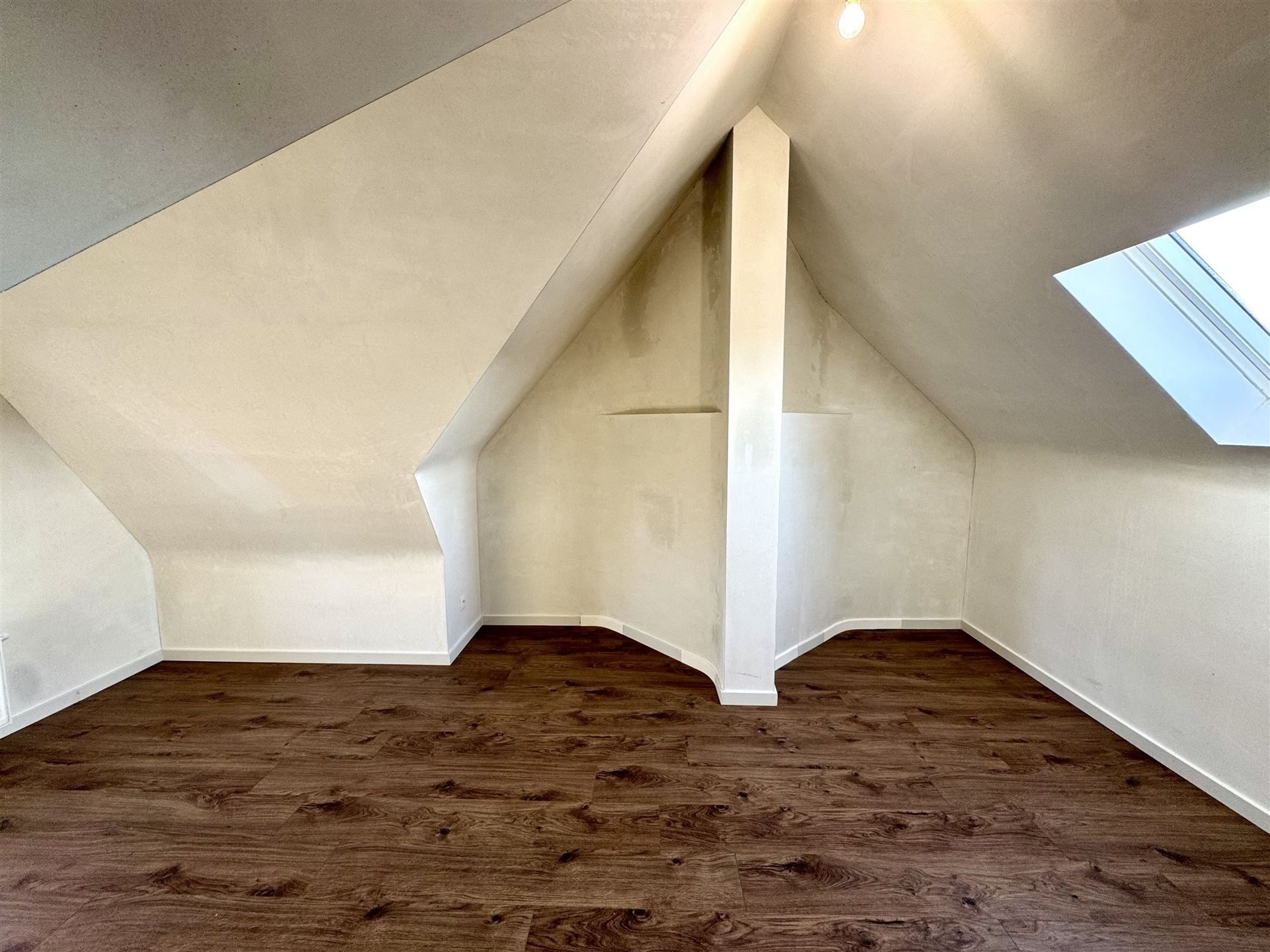 Gerenoveerde mijnwerkerswoning Louis Mercierlaan 15, Maasmechelen foto 23