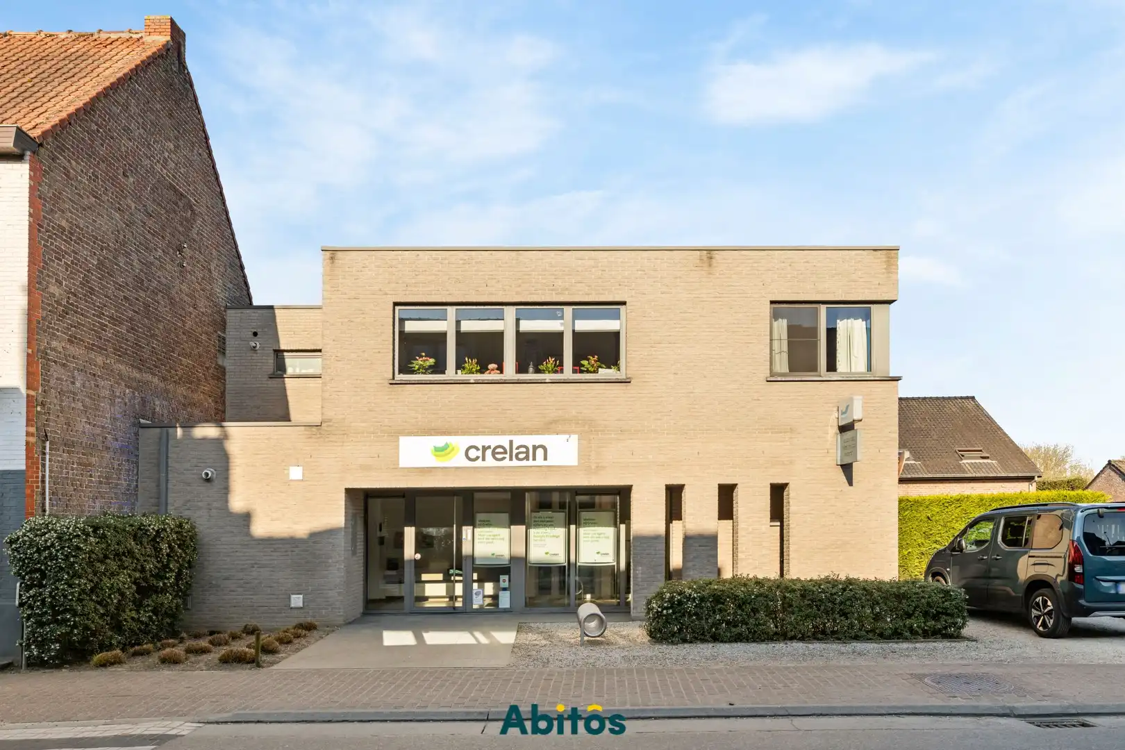 Commercieel gelegen handelspand of kantoorruimte in het hart van Landegem foto 15