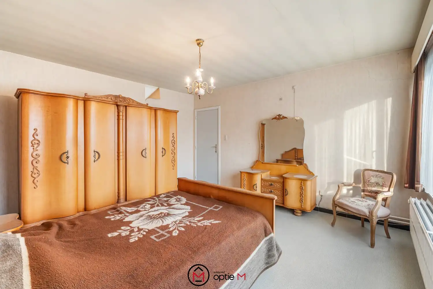 Karaktervolle woning met tuin te koop in centrum Bilzen foto 18