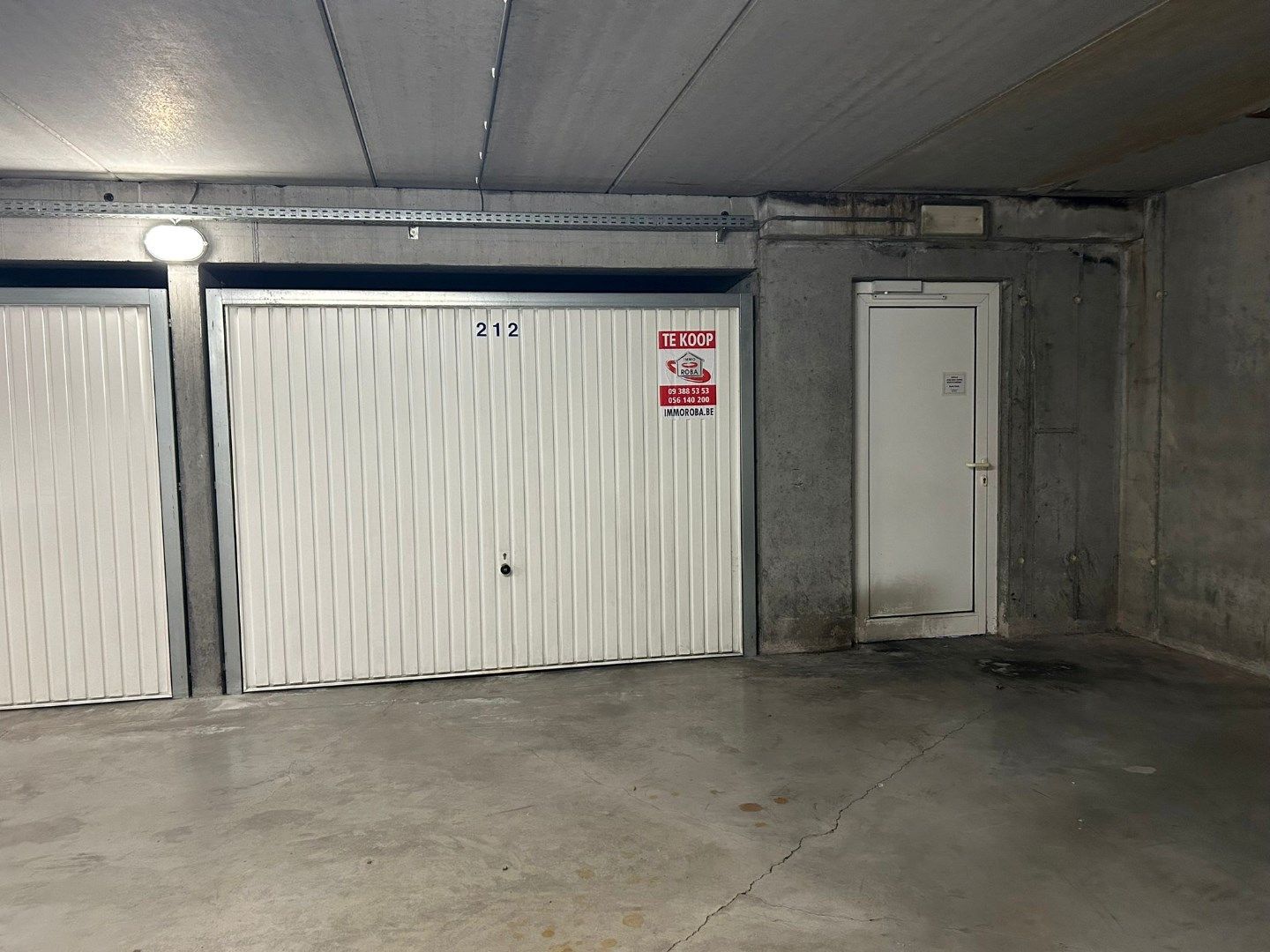 Garagebox TE KOOP centrum Waregem! foto 5