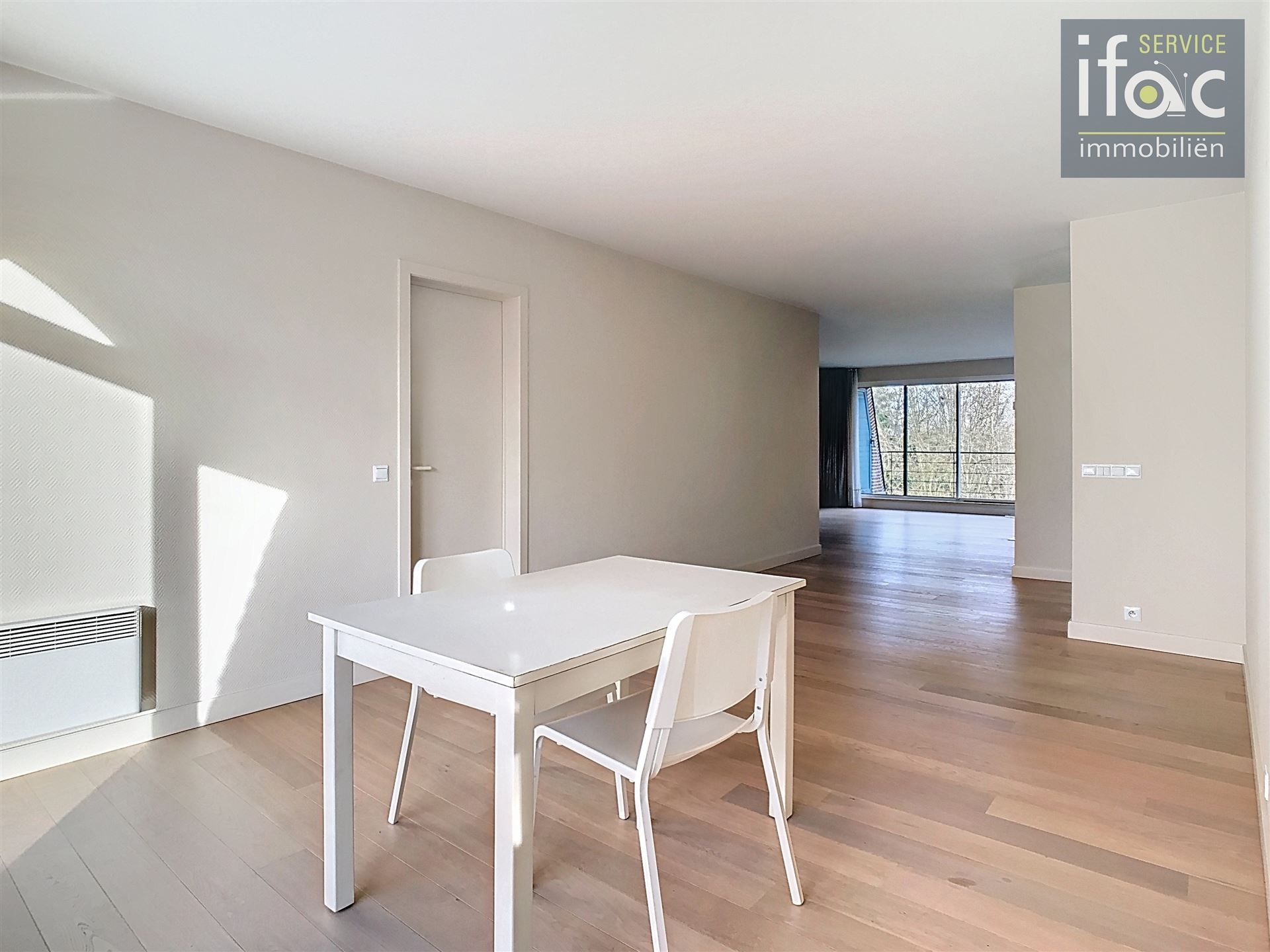 Penthouse met 2 slpk, kelder, parkeerplaats, garagebox! foto 5