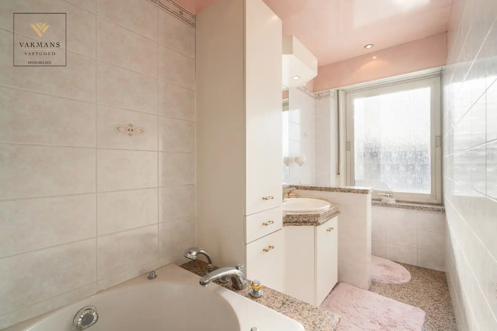 Ruime kwalitatieve gezinswoning foto 13