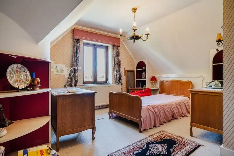 Charmante eengezinswoning op royaal perceel nabij hartje Sint-Truiden foto 22