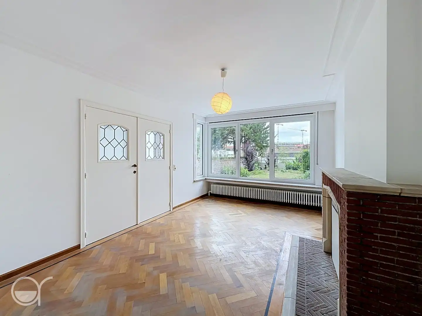 Unieke en ruime rijwoning met garage, tuin en terrassen te huur nabij station Gent-Sint-Pieters foto 5