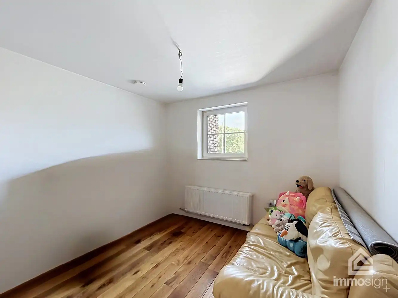 Stijlvolle villa met 5 volwaardige slaapkamers te Herk-de-stad! foto 38