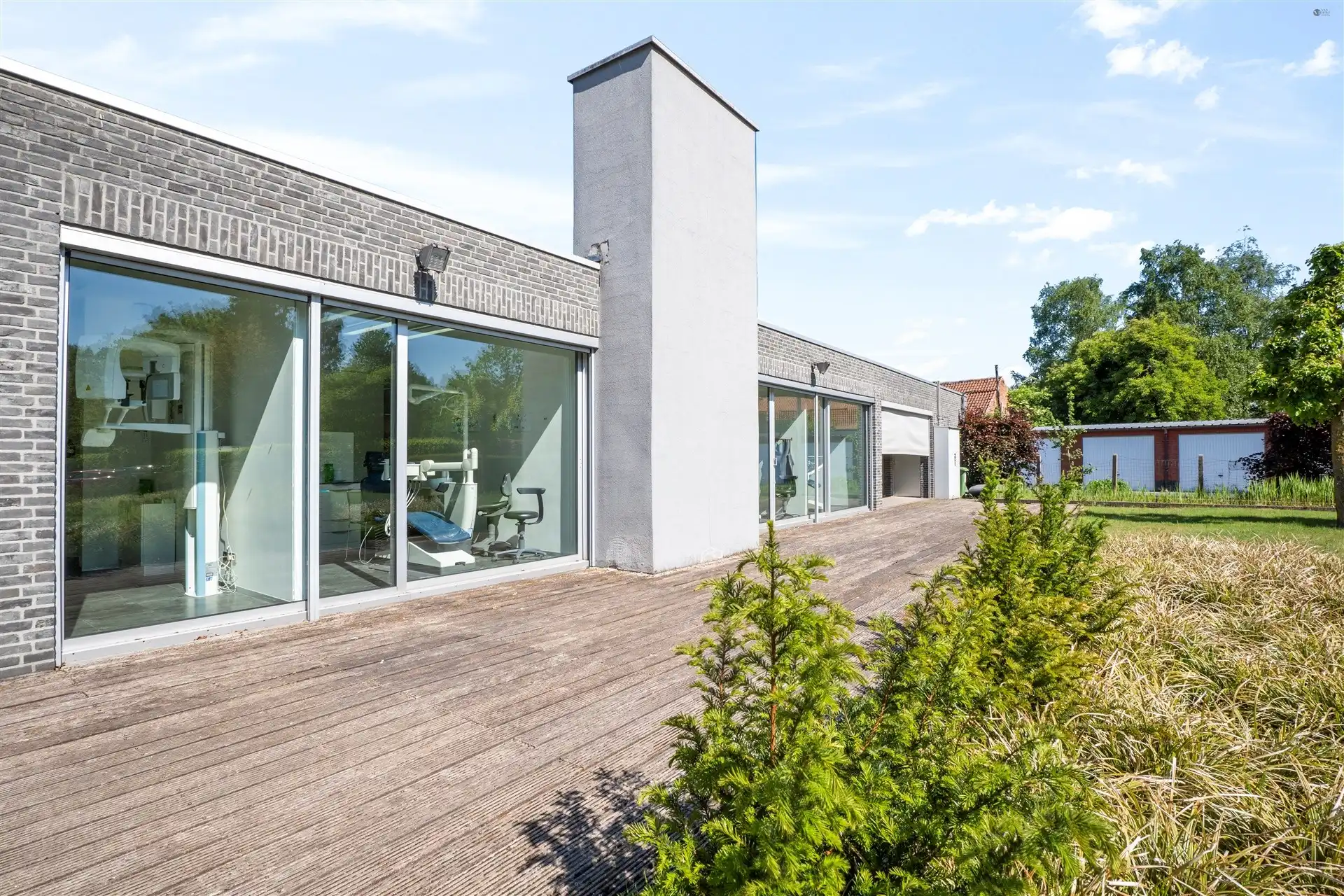 Ivesteringsvastged Praktijk + appartementsgebouw foto 4