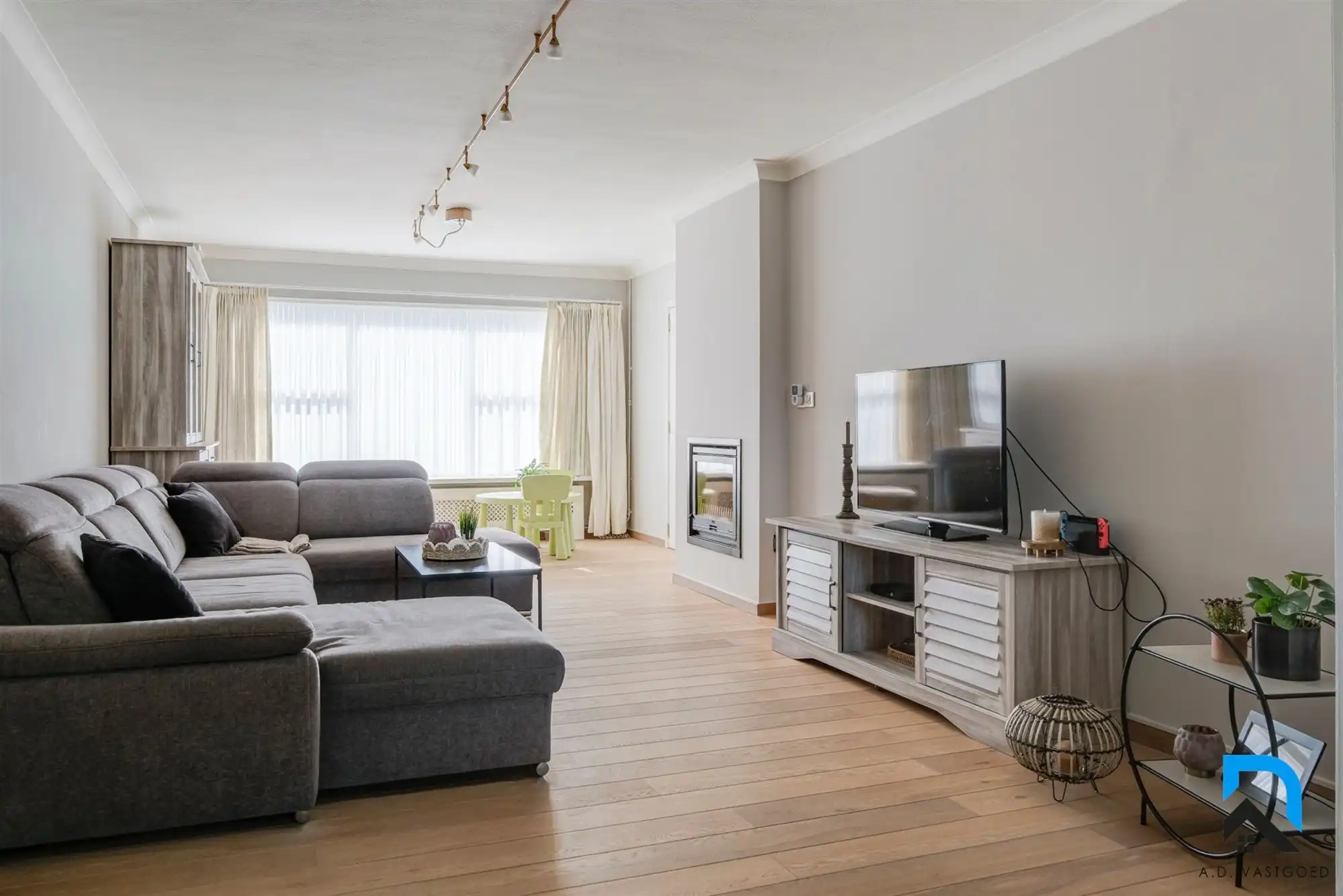 Halfopen bebouwing met grote tuin in Beverst foto 9