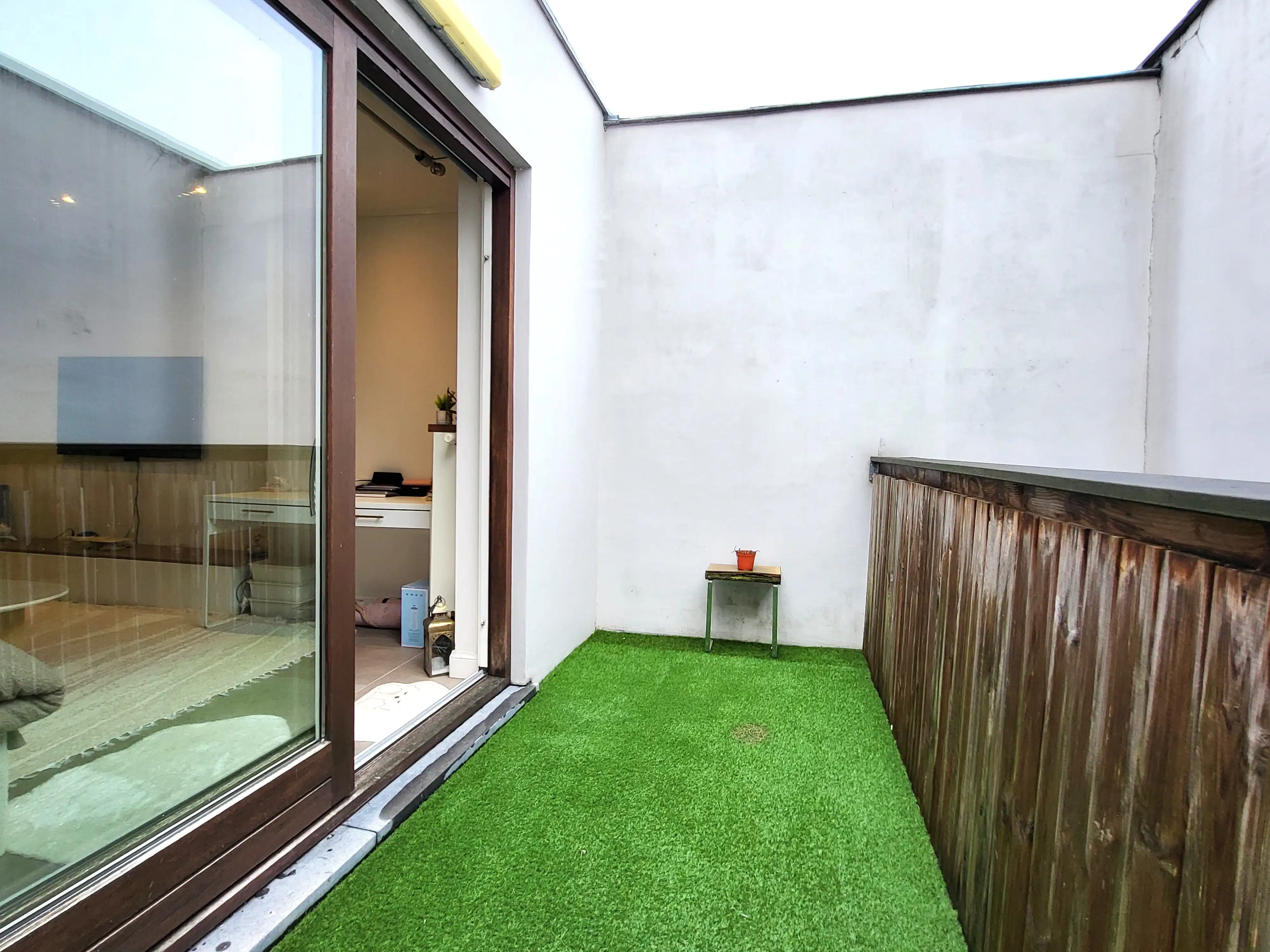 Instapklaar en energiezuinig appartement met zuidoostgericht terras, ideaal als zorgeloze investering.  foto 5