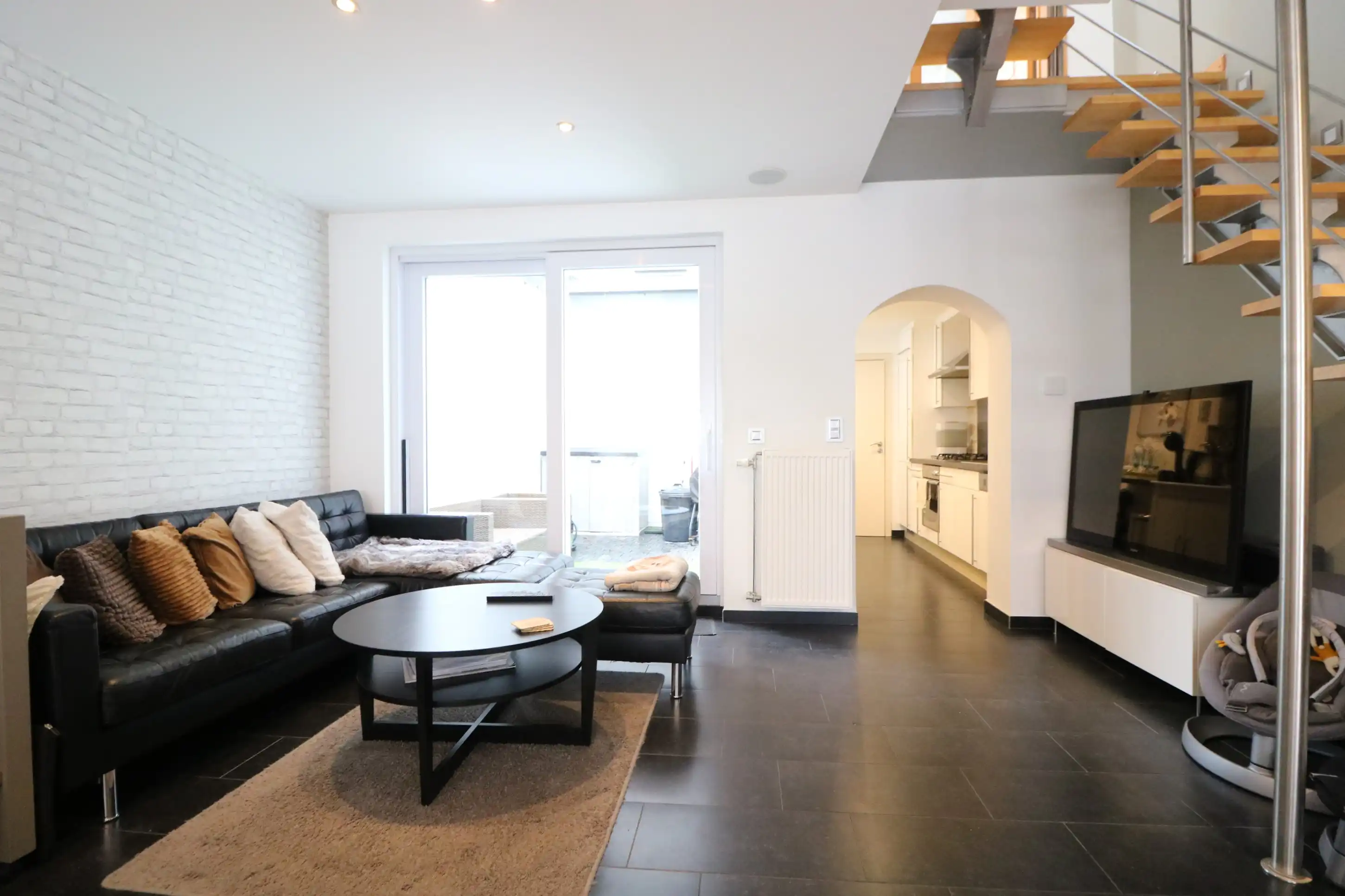 Instapklare en centraal gelegen woning met 3 ruime slaapkamers.  foto 5