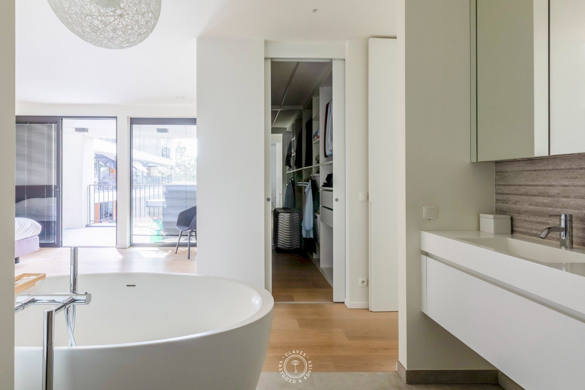 Buitengewoon penthouse met 3 slaapkamers in mooie groene omgeving foto 18