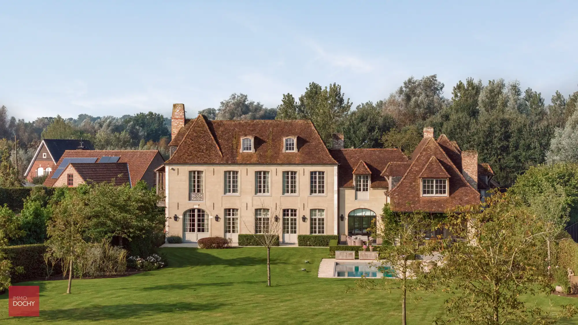 Recente luxe-villa met zwembad foto 29