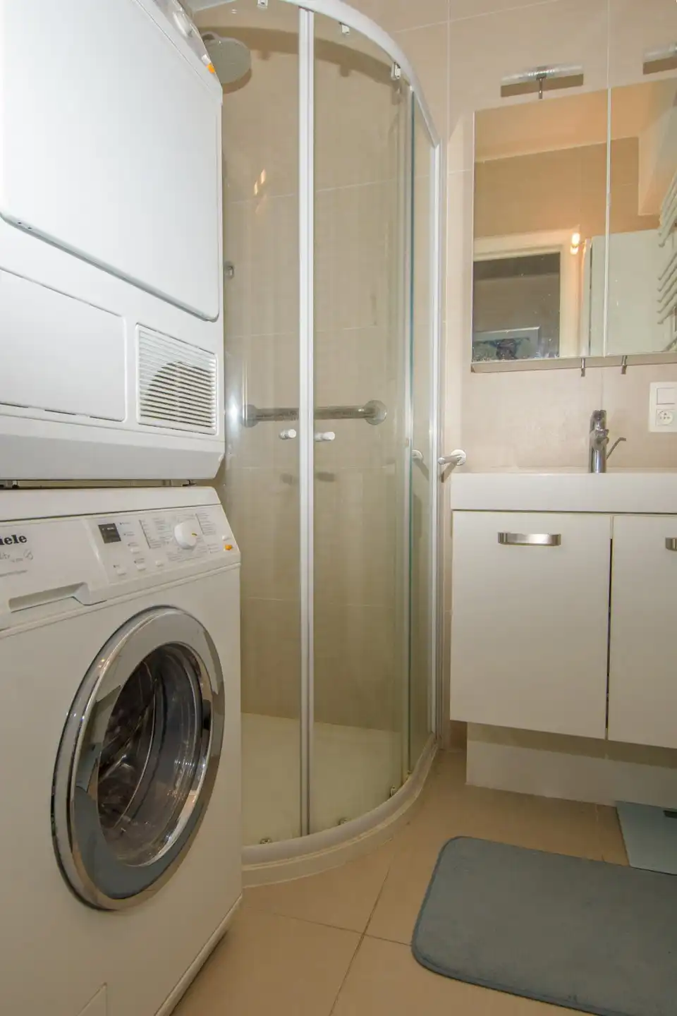 Twee penthouse (nu één)  te koop Koksijde met frontaal zeezicht en 30m² zonneterras.(prijs incl. grote garage en 2 kelders)  foto 15