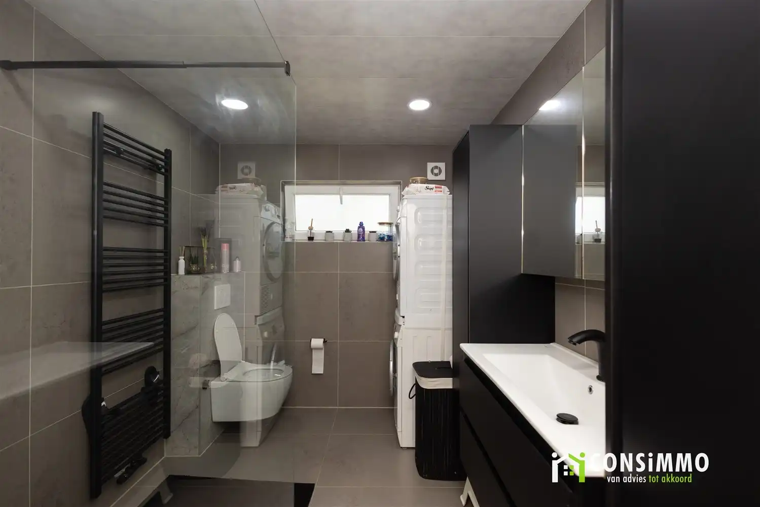 Gerenoveerde mijnwoning in de tuinwijk van Waterschei foto 12