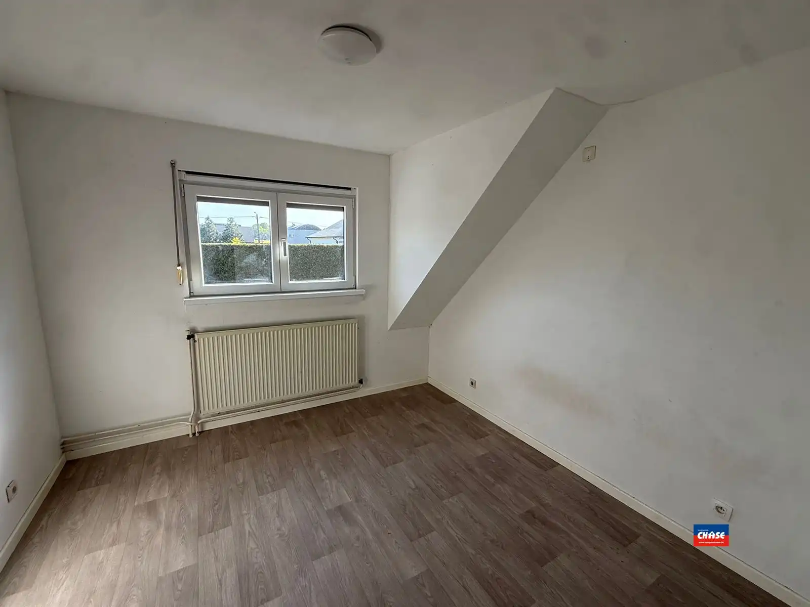 HOB met 3 slpks, garage en tuin foto 17