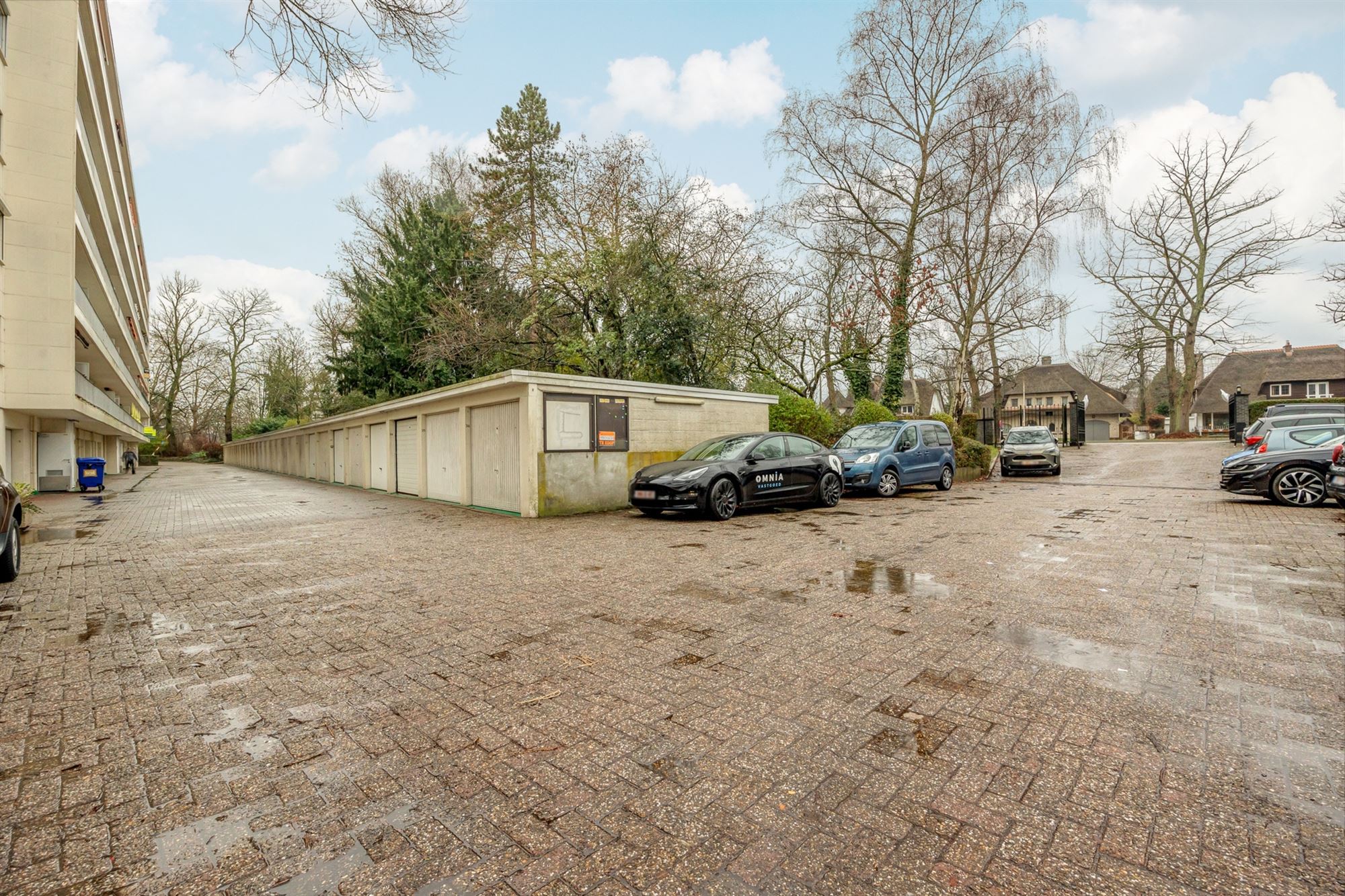 Gerenoveerd app. met 2 slpk. en terras foto 19