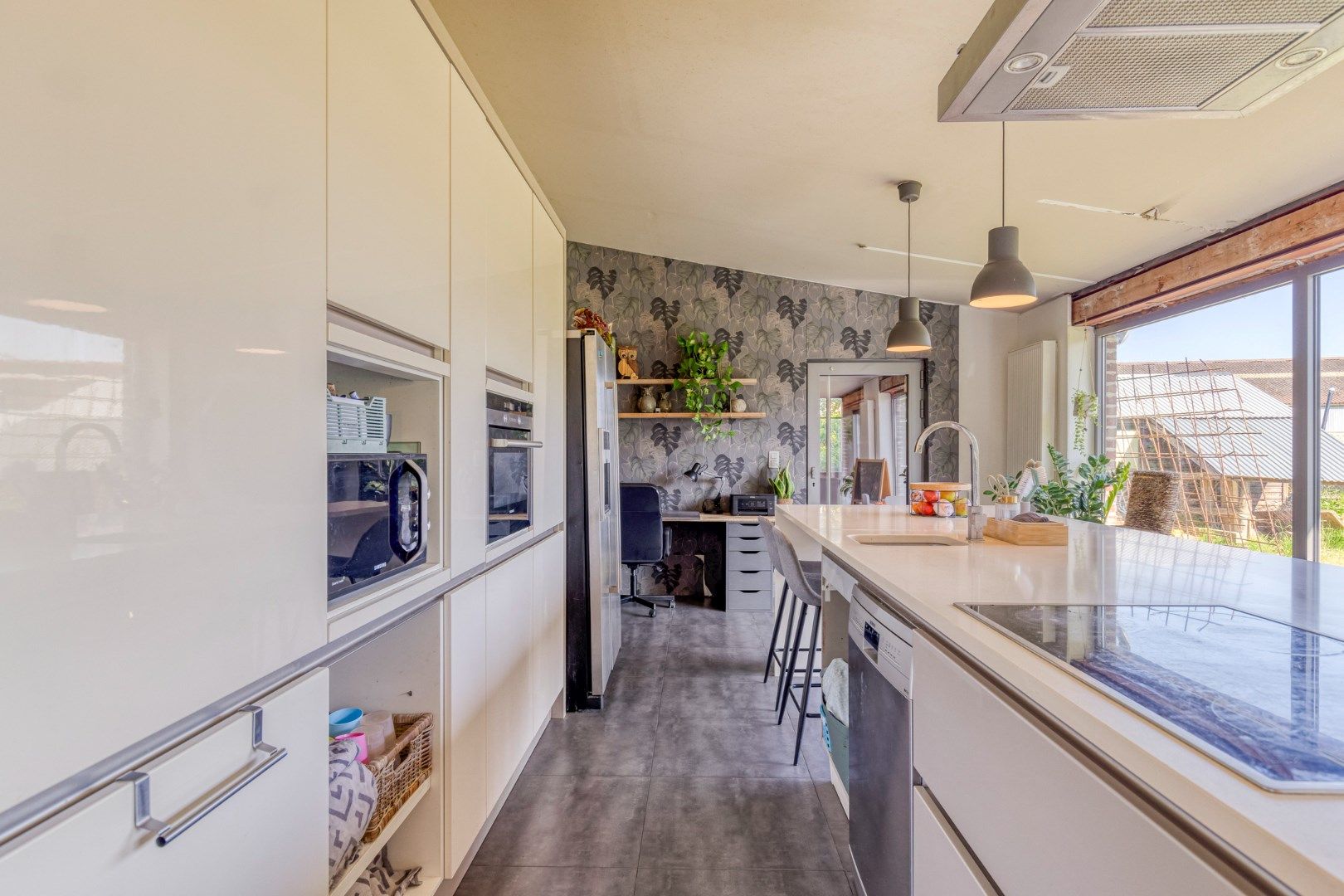  Goed gelegen open bebouwing met 4 slaapkamers en tuin in Kerkom - EPC 540 kWh/m² - bewoonbare oppervlakte 238  m²  foto 12