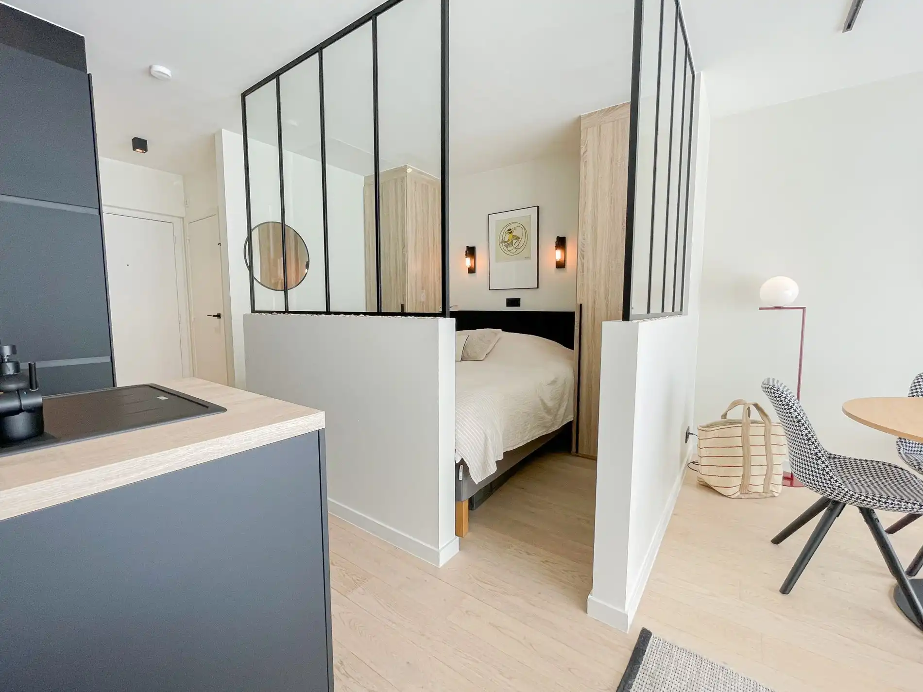 Recent tijdloos gerenoveerd appartement gelegen op de Kustlaan.  foto 11