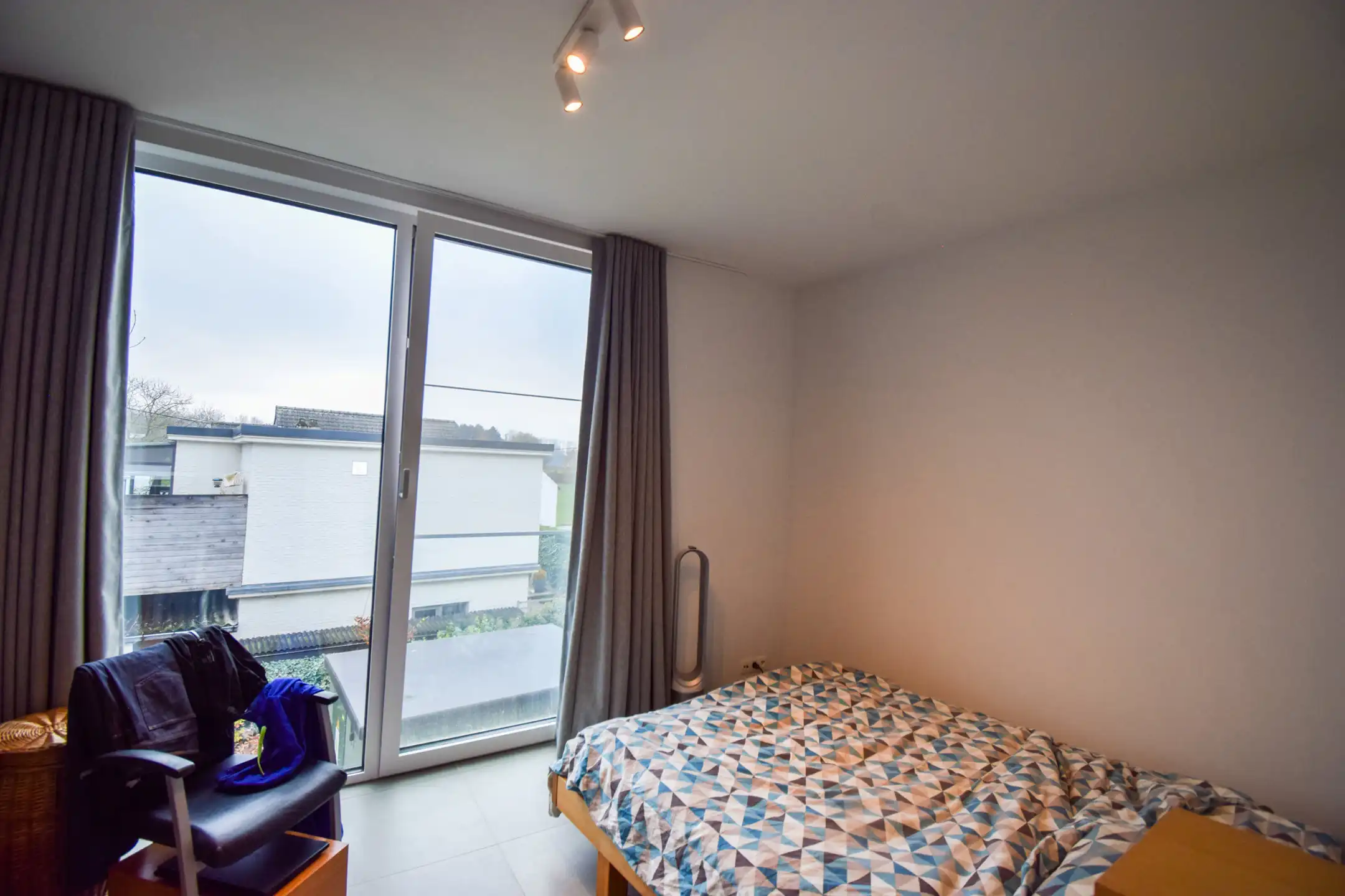 Appartement te huur foto 9