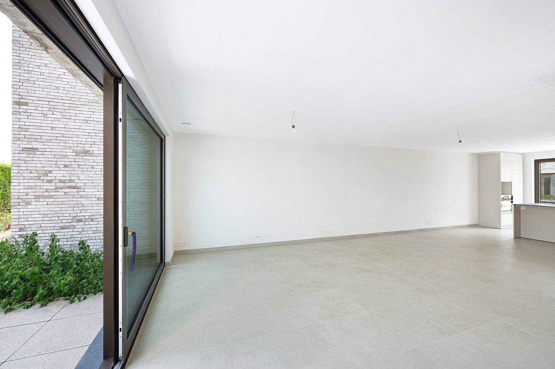 Ongemeubeld: moderne geothermische en energiezuinige woning te Knokke foto 10