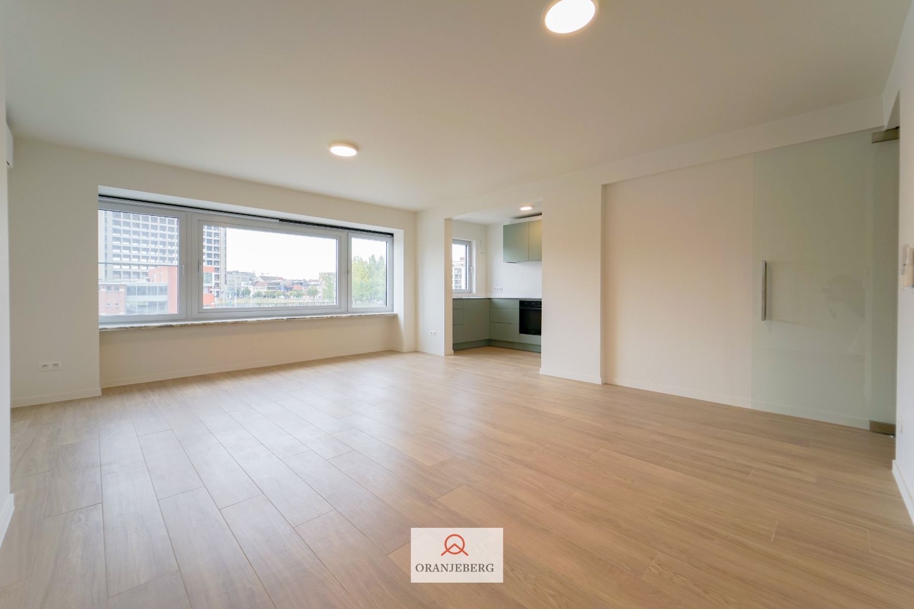 Appartement met prachtig zicht over de Portus Ganda foto 3