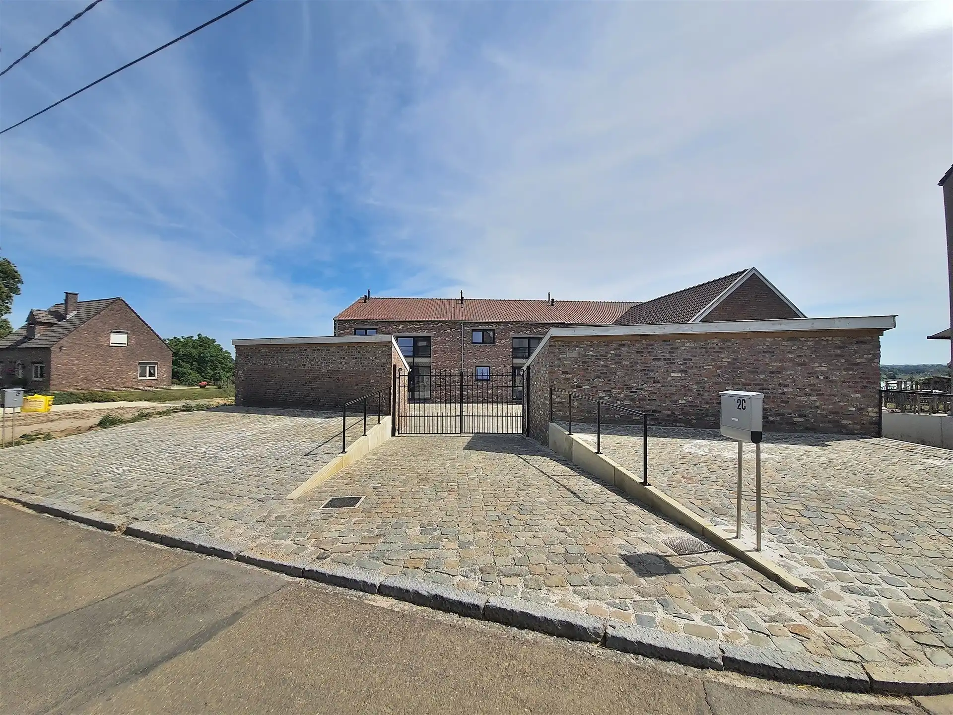Woning met 3 slaapkamers en tuin op toplocatie foto 4