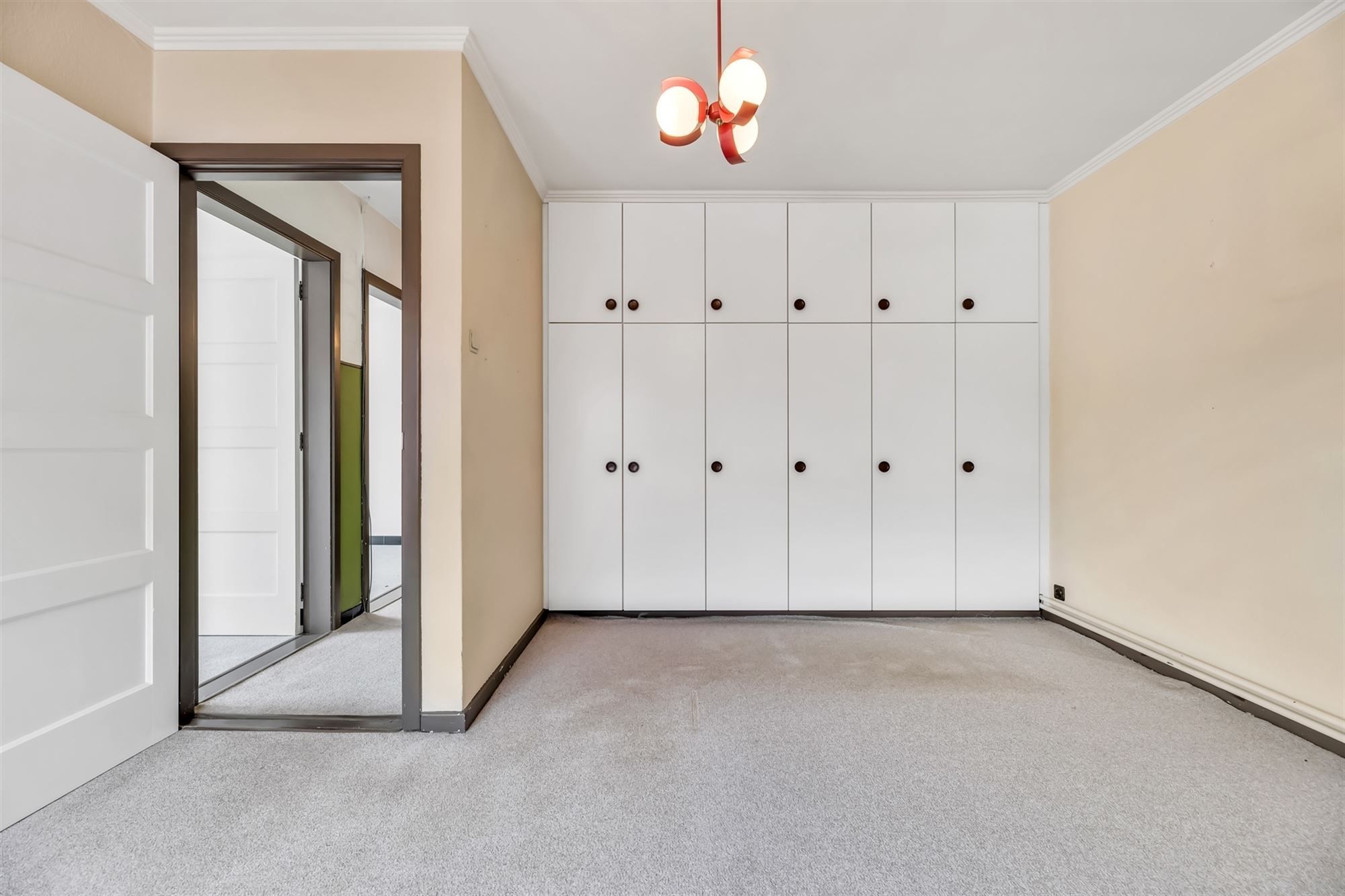 GEZELLIGE WONING MET 3 SLAAPKAMERS EN RUIME TUIN IN BERINGEN CENTRUM foto 14