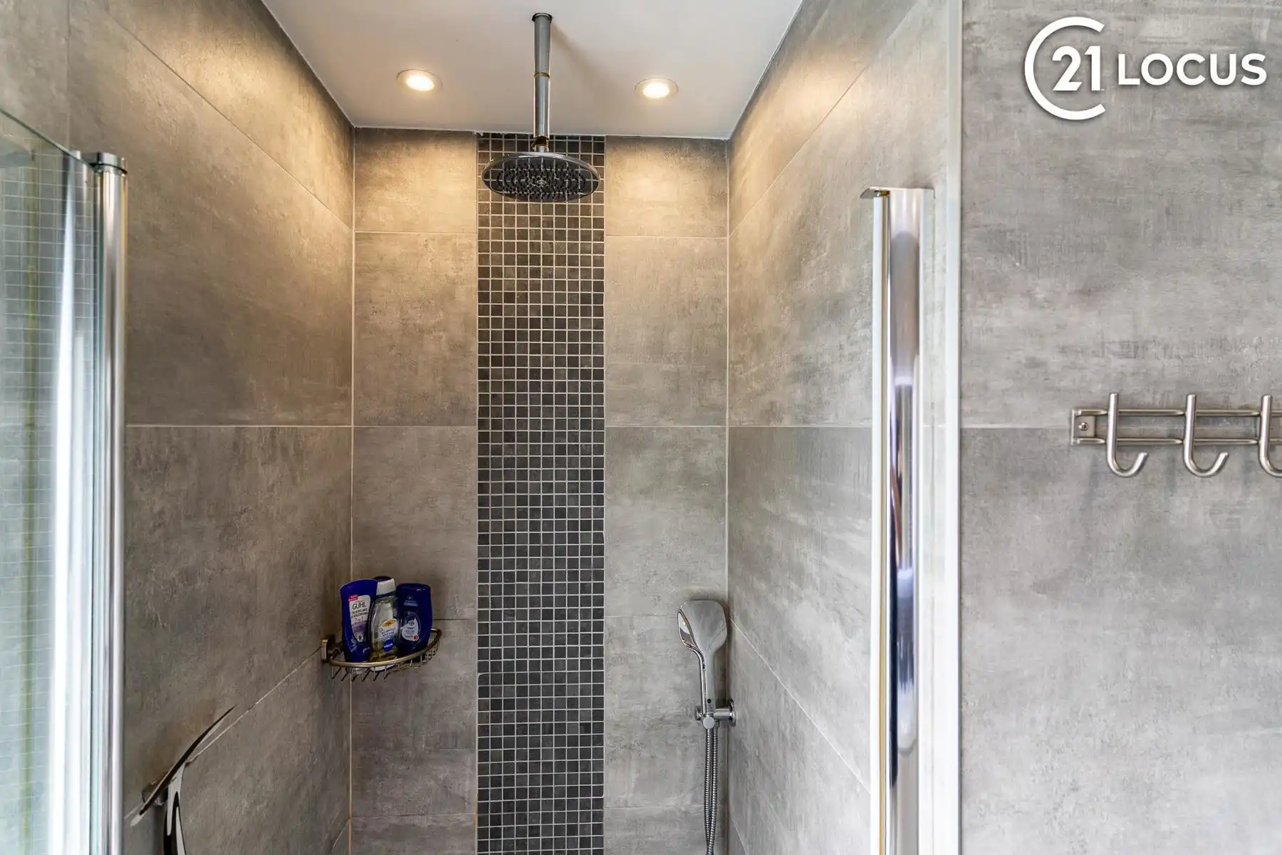 Exclusieve bel-etage met praktijkruimte en tuin foto 22