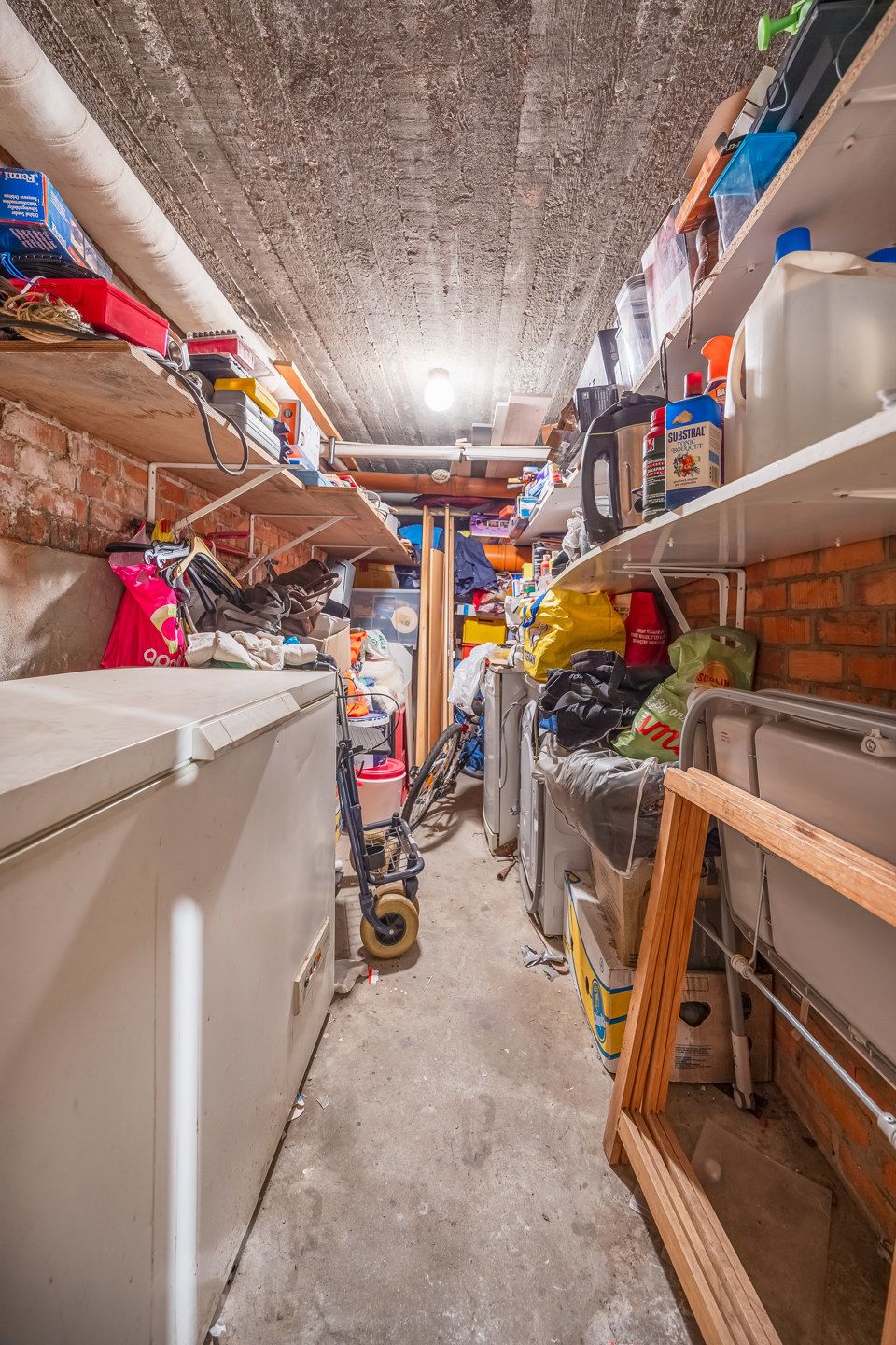 Appartement  met 2 slaapkamers, terras en ondergrondse staanplaats foto 18