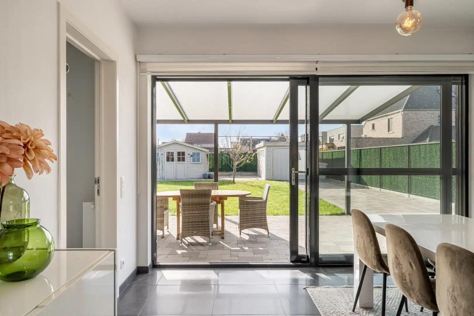 Duurzame gezinswoning met hedendaags energiecomfort, 3 slpk, ruim terras, tuin en achterliggende garage,. foto 19