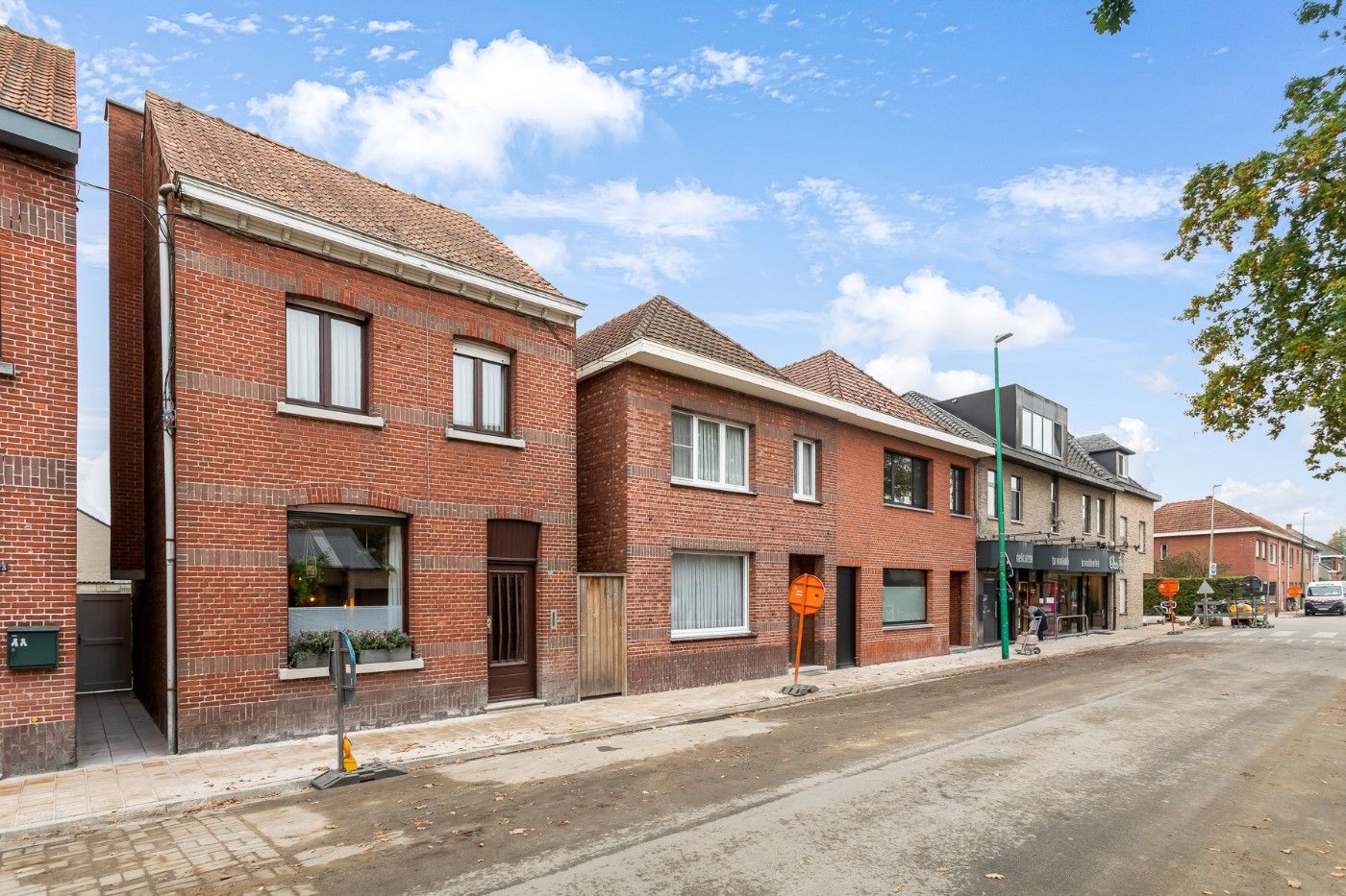 Te renoveren woning met 3 slpk., tuin en garage foto 30