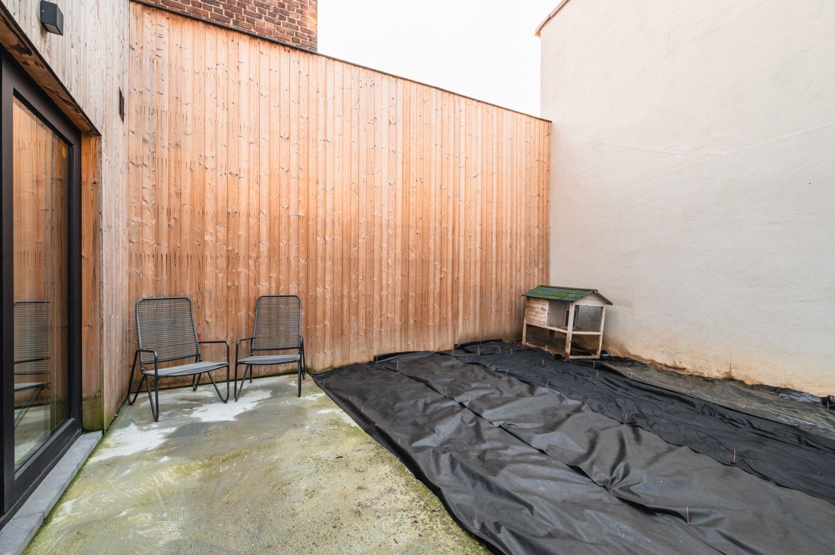 Gerenoveerde hoekwoning te koop in Harelbeke met 3/4 slaapkamers, inpandige garage, zonnige tuin en dakterras.  foto 18